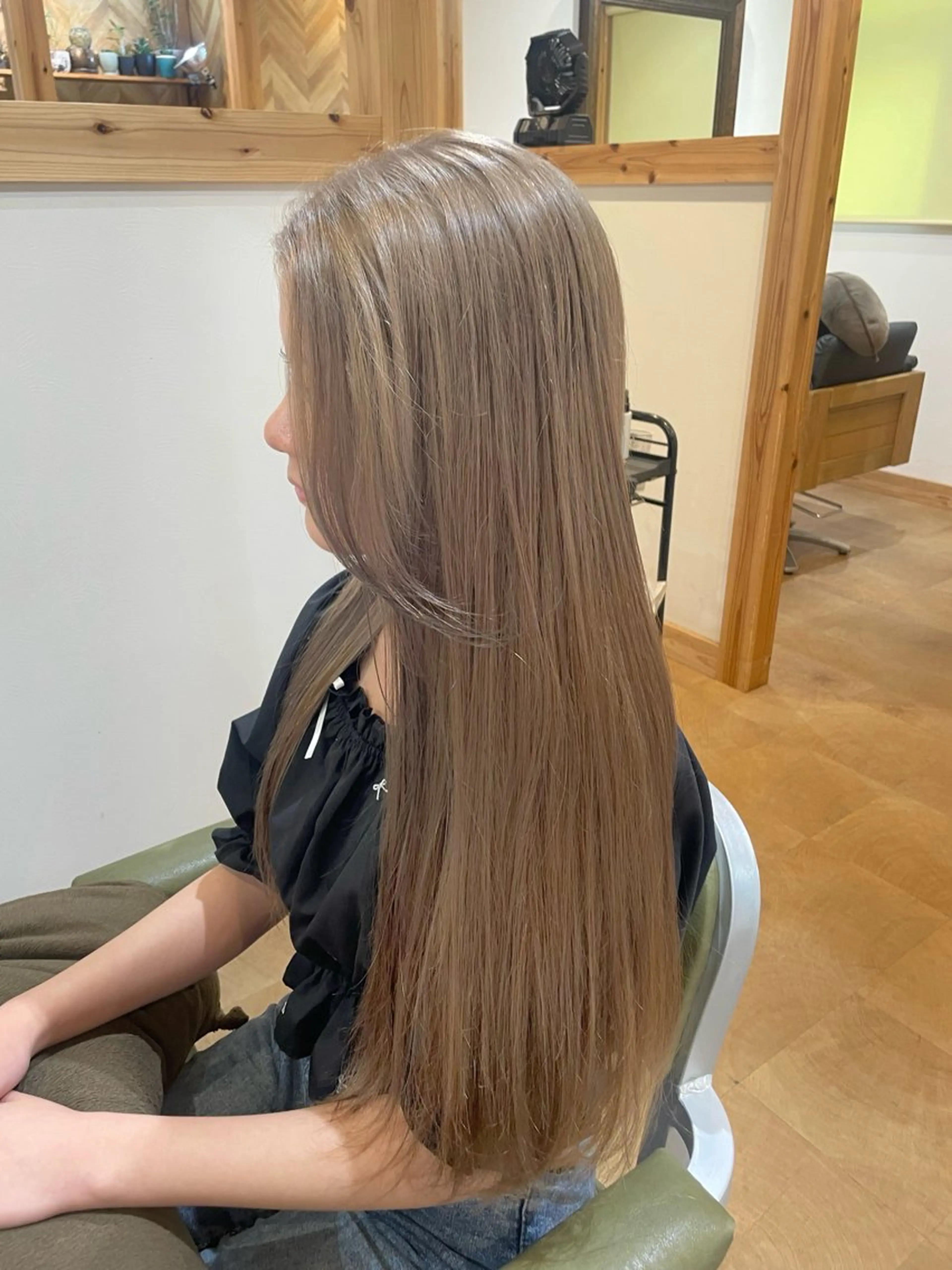 ロング カット ヘアカラー トリートメント 山口里莉 /パーマモデル募集のヘアスタイル