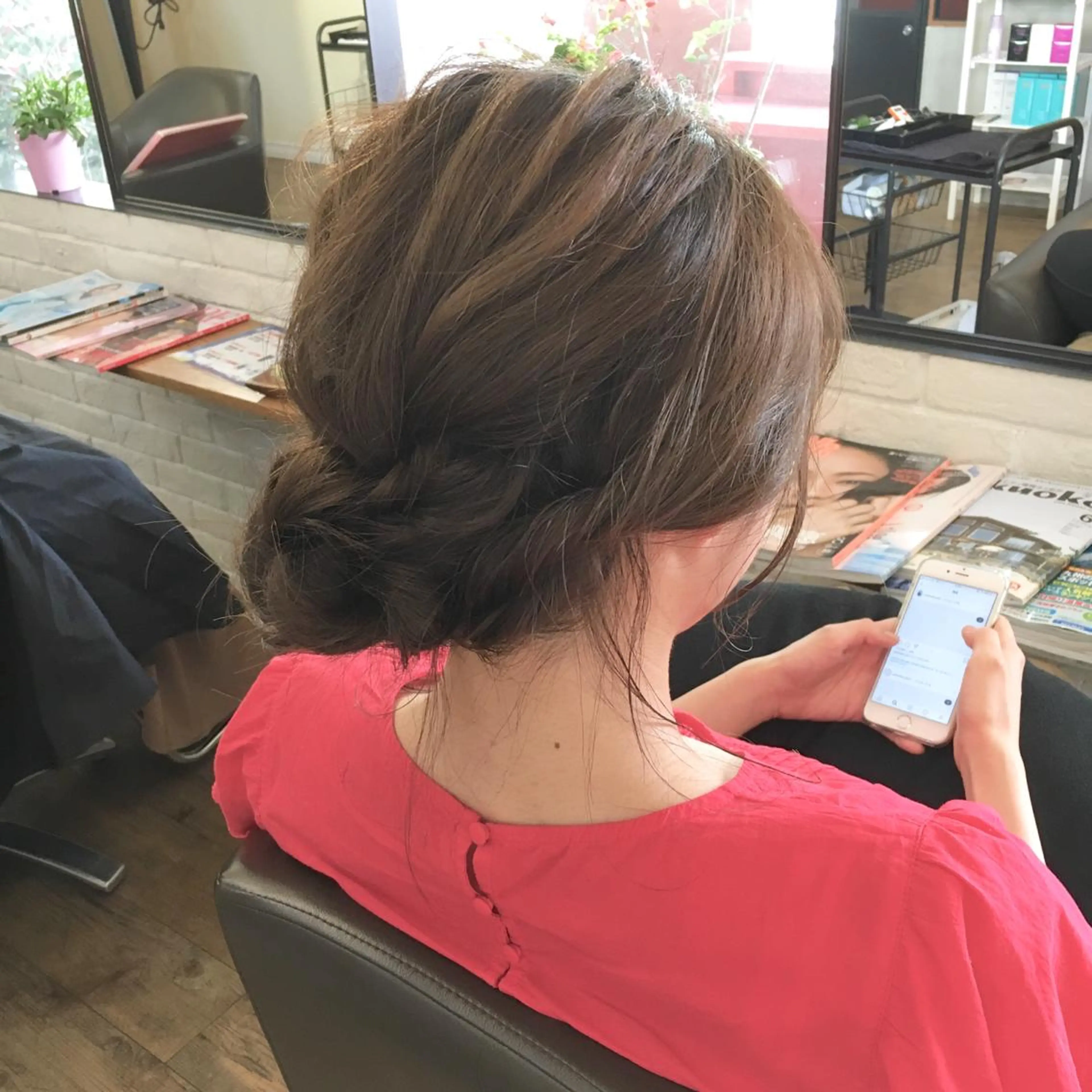 ミディアム カラー ヘアアレンジ 上川 美幸のヘアスタイル