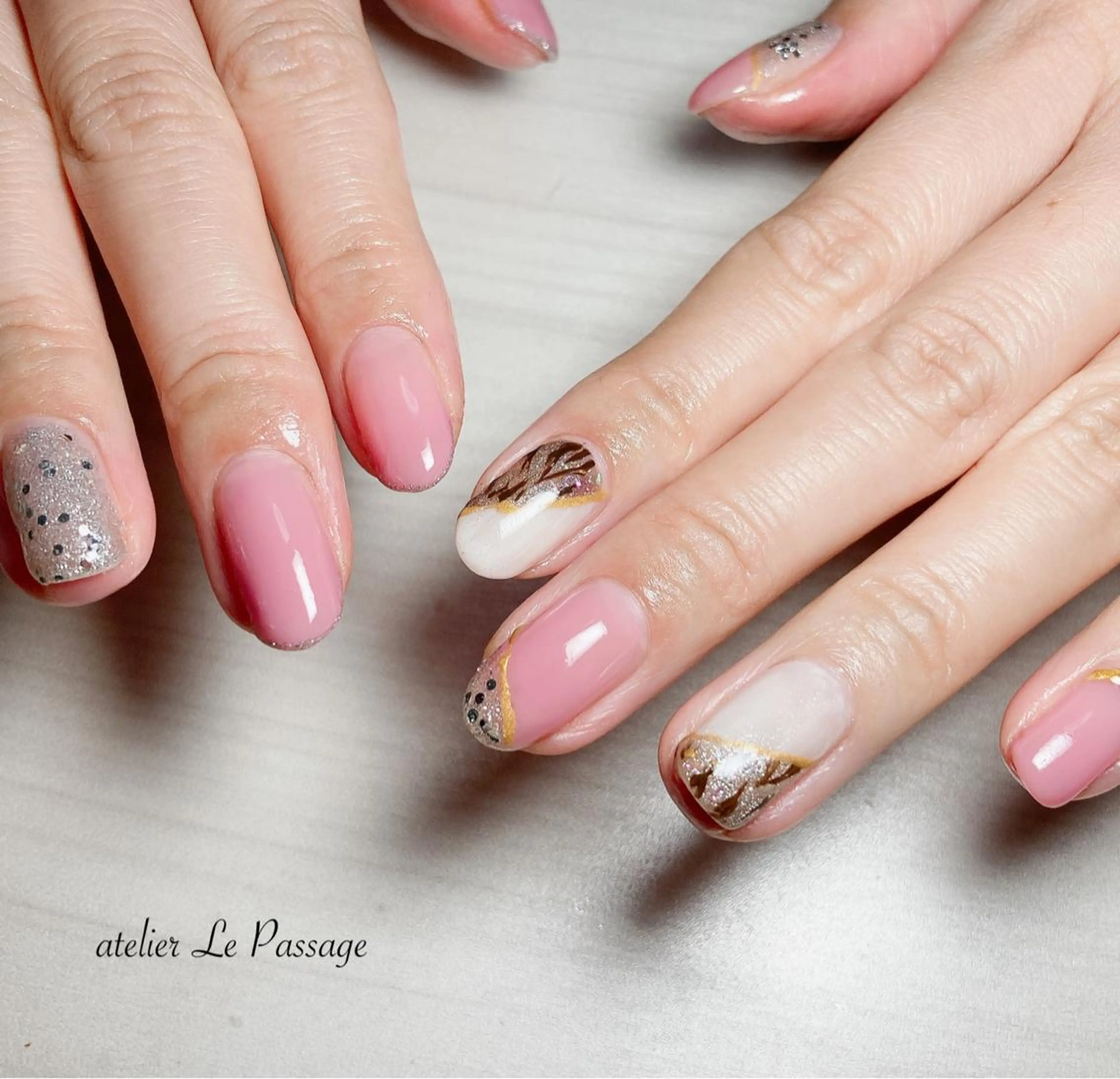 ネイル フレンチネイル ジェルネイル ニュアンスネイル パラジェル 冬ネイル Atelier Le Passage所属・h nakatsukaのネイルデザイン