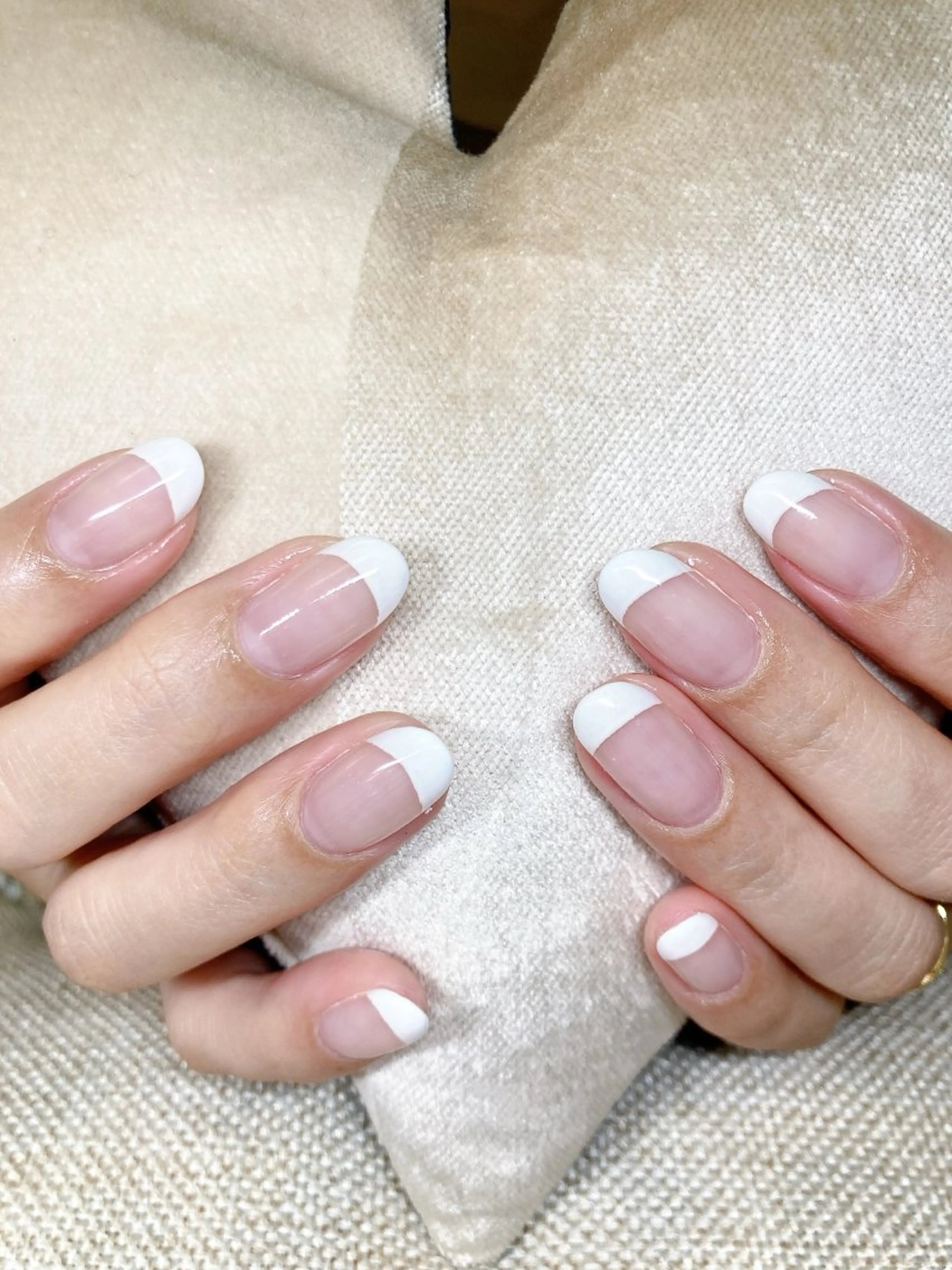 ネイル ECLAT エクラ所属・寺山 千鶴のネイルデザイン