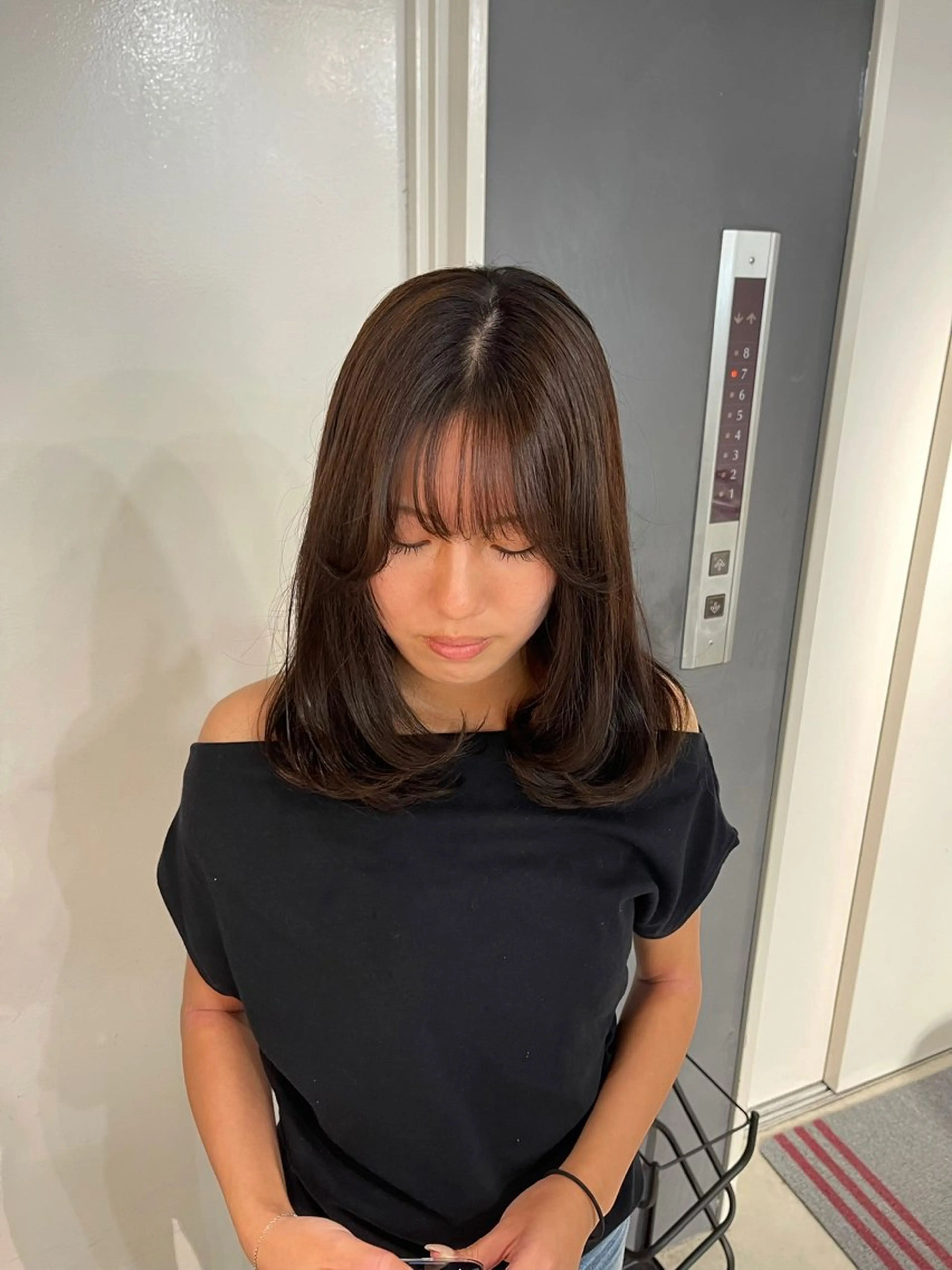 ミディアム カラー ミディアムレイヤー ブラウンカラー チョコレートブラウン レイヤーカット カット ヘアカラー 堀江/艶髪/透明感 カラー/NENE🫧のヘアスタイル