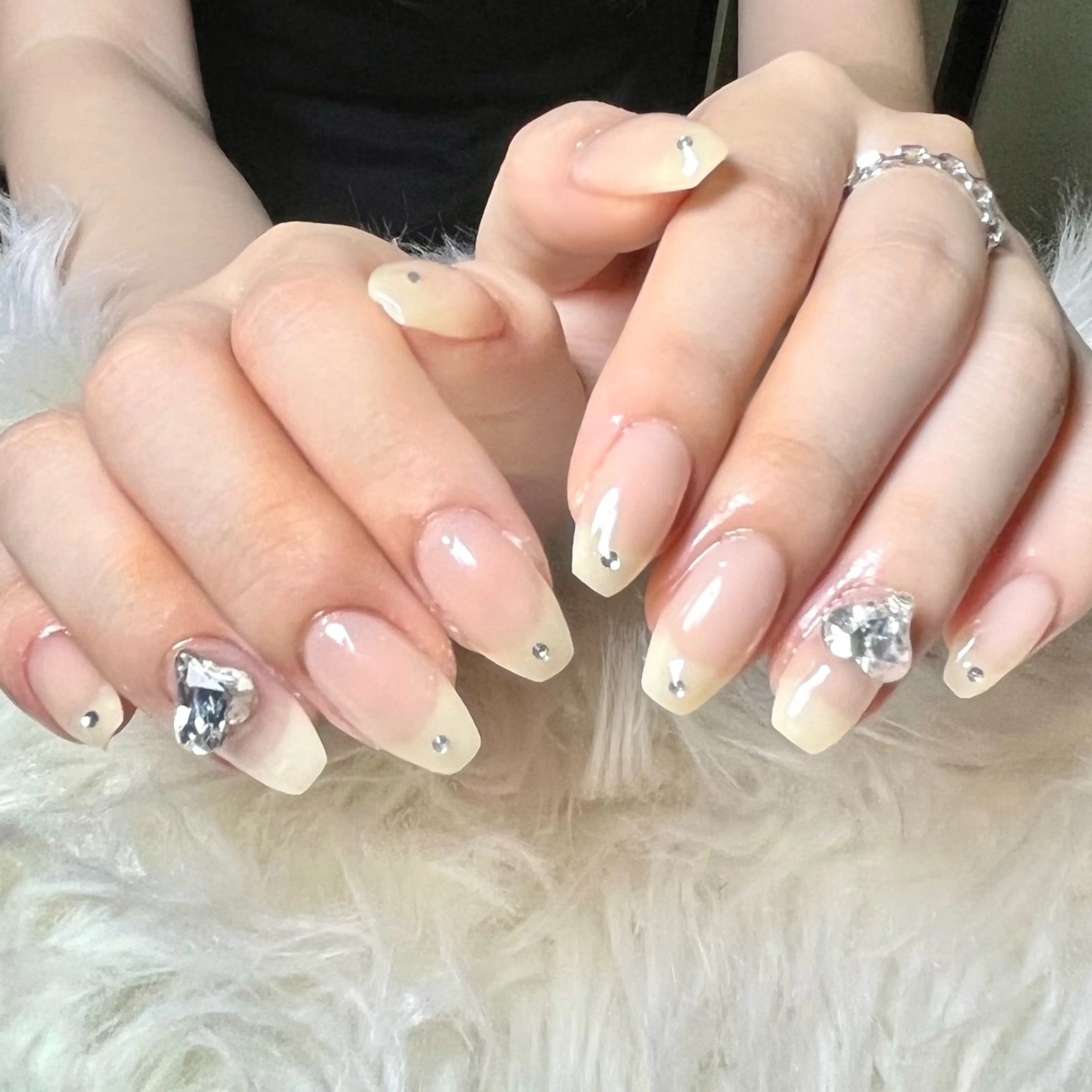 ネイル ハンドネイル ハンドケア hohomi .のネイルデザイン