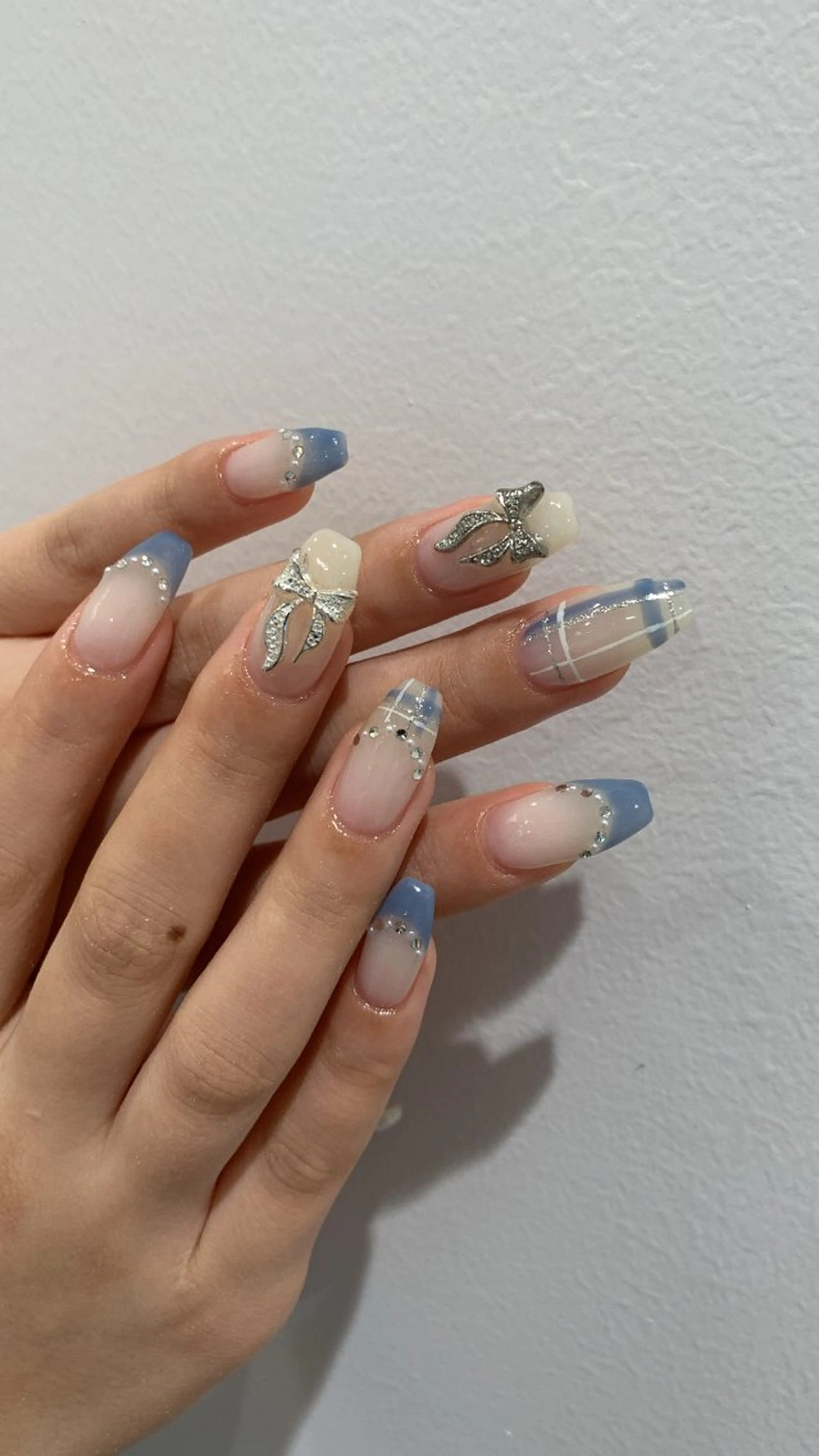 ネイル ハンドネイル tote. airiのネイルデザイン