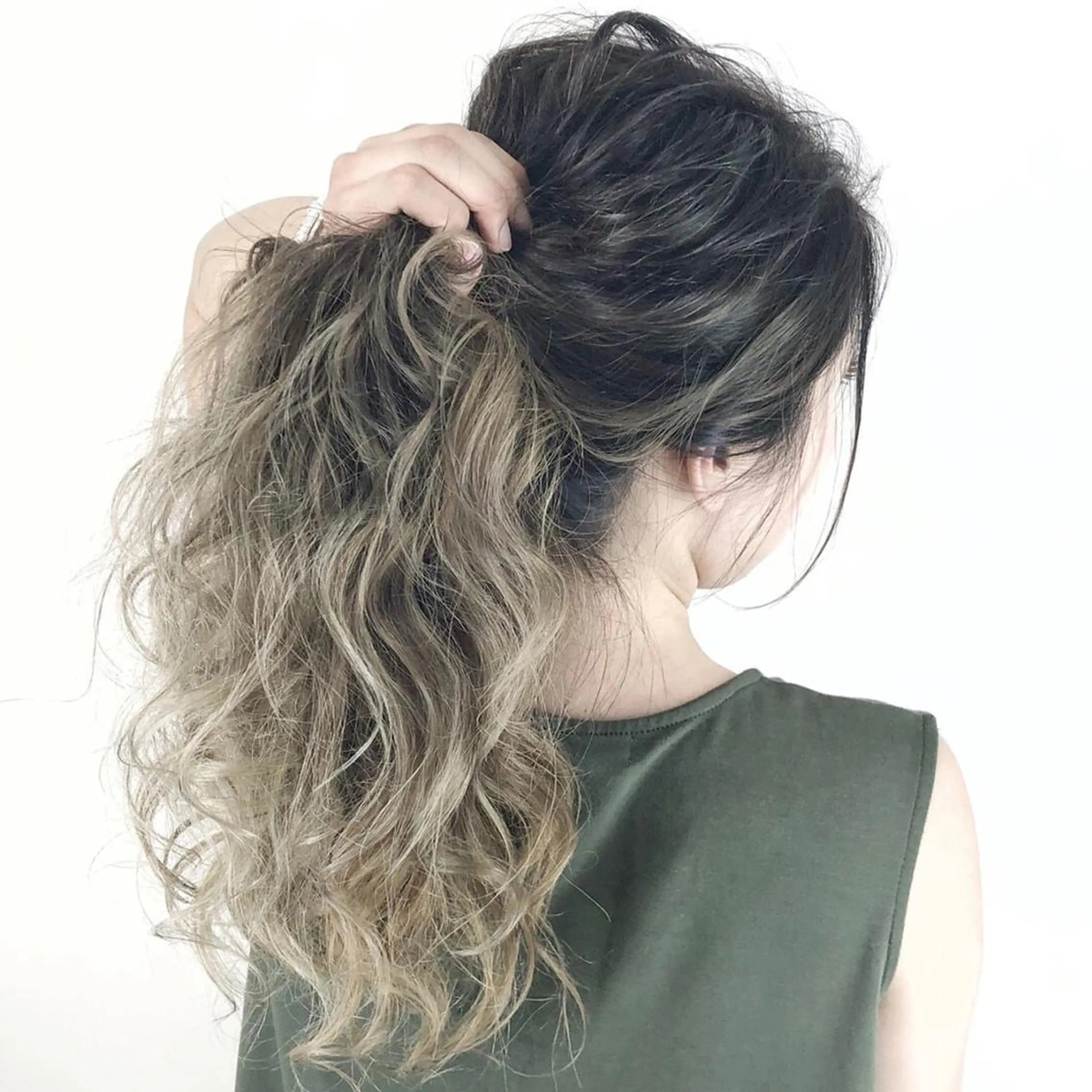 セミロング 外国人風カラー レイヤー,ボブ / 彩未のヘアスタイル