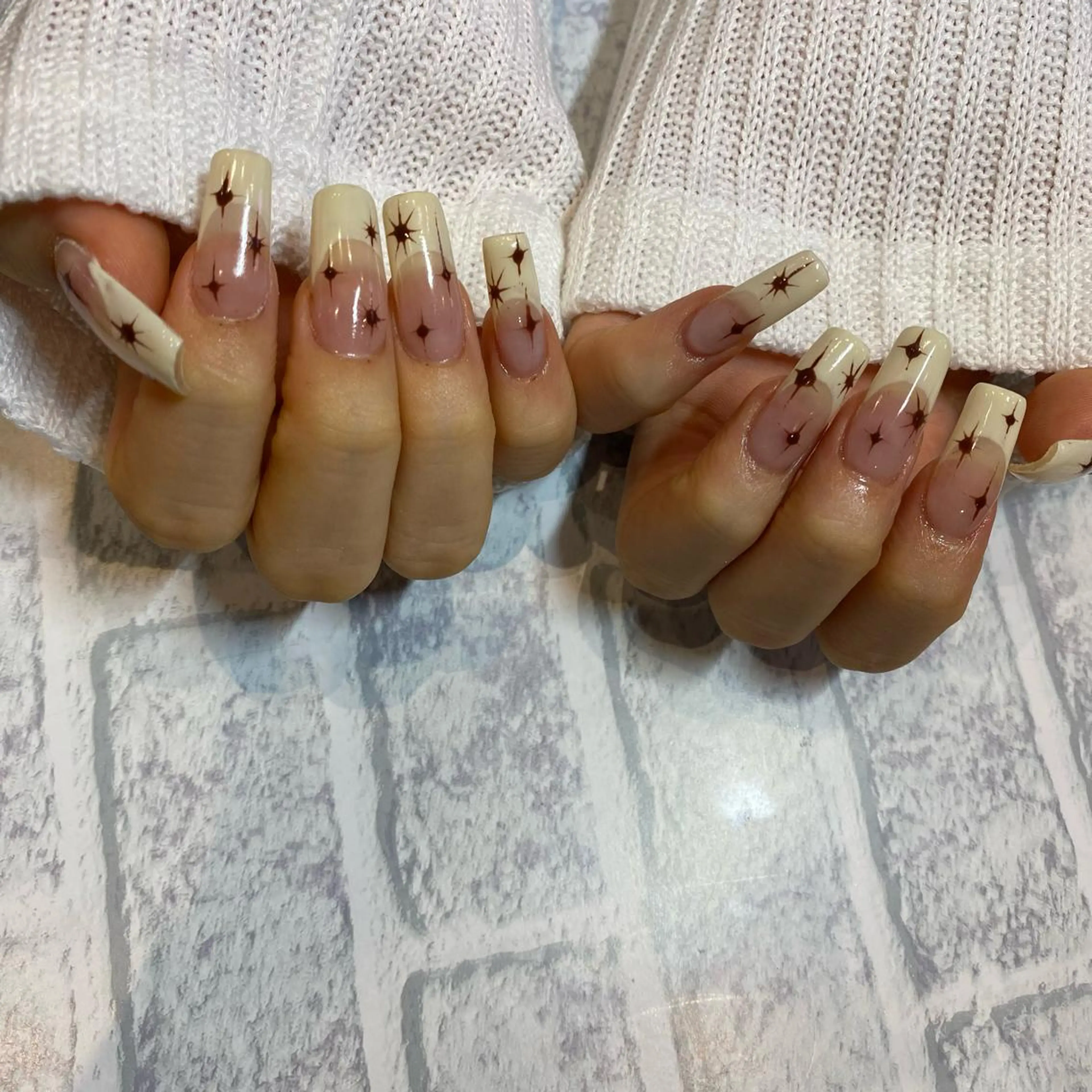 ネイル MADIA所属・momo .のネイルデザイン