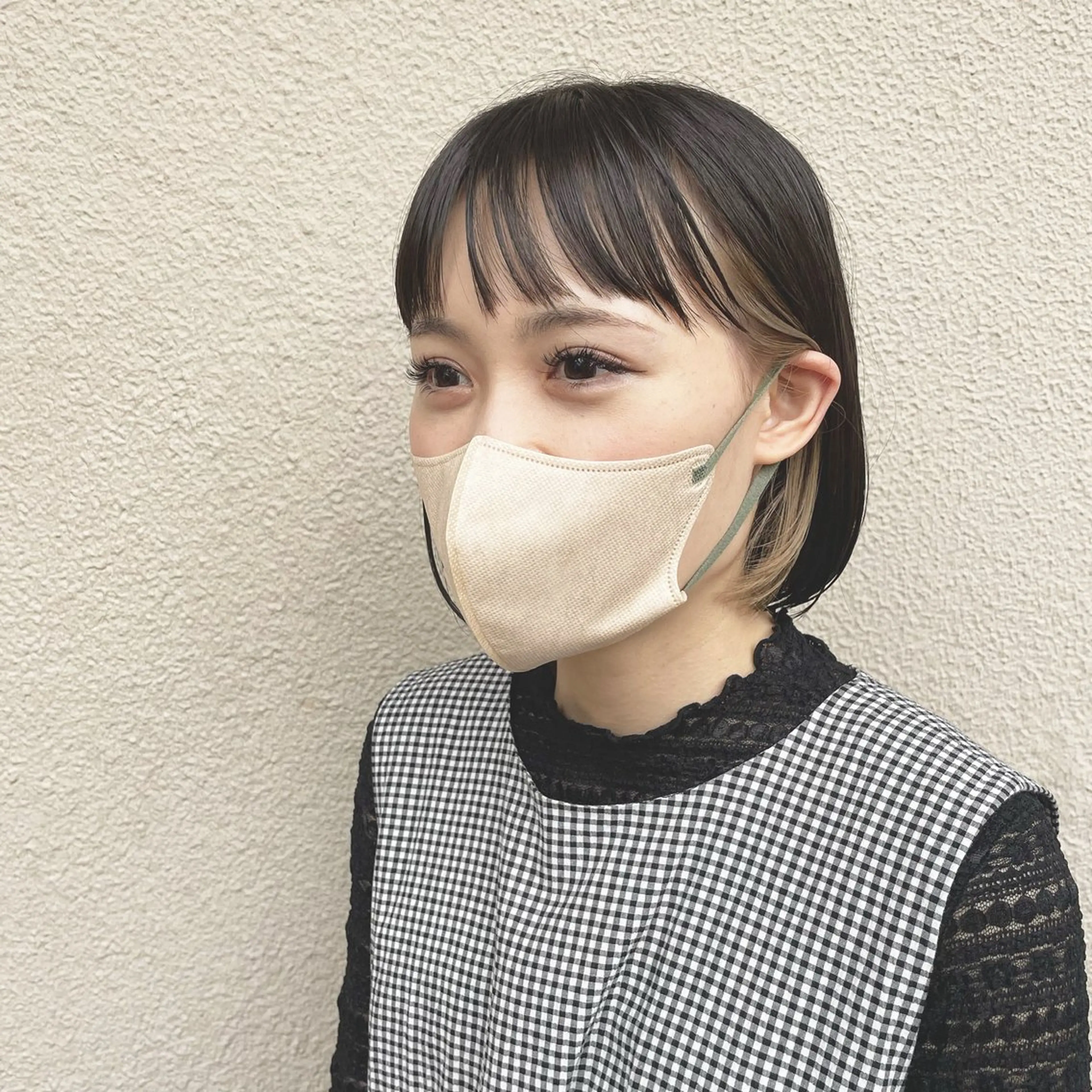 ショート ボブ 鈴木 綾乃のヘアスタイル