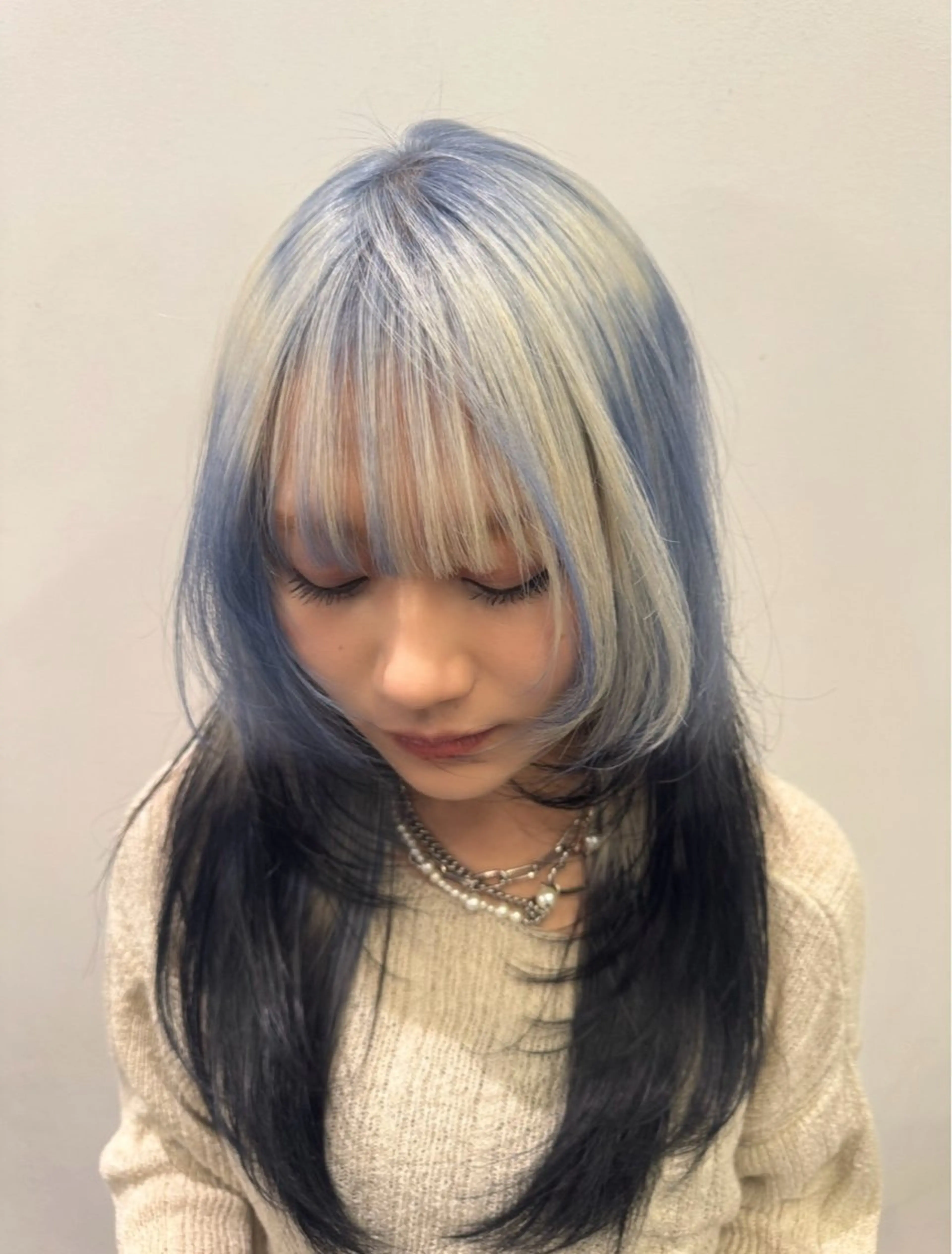 ロング カラー デザインカラー ハイトーンカラー カット ヘアカラー だいち/ブリーチ/ レイヤーカットのヘアスタイル