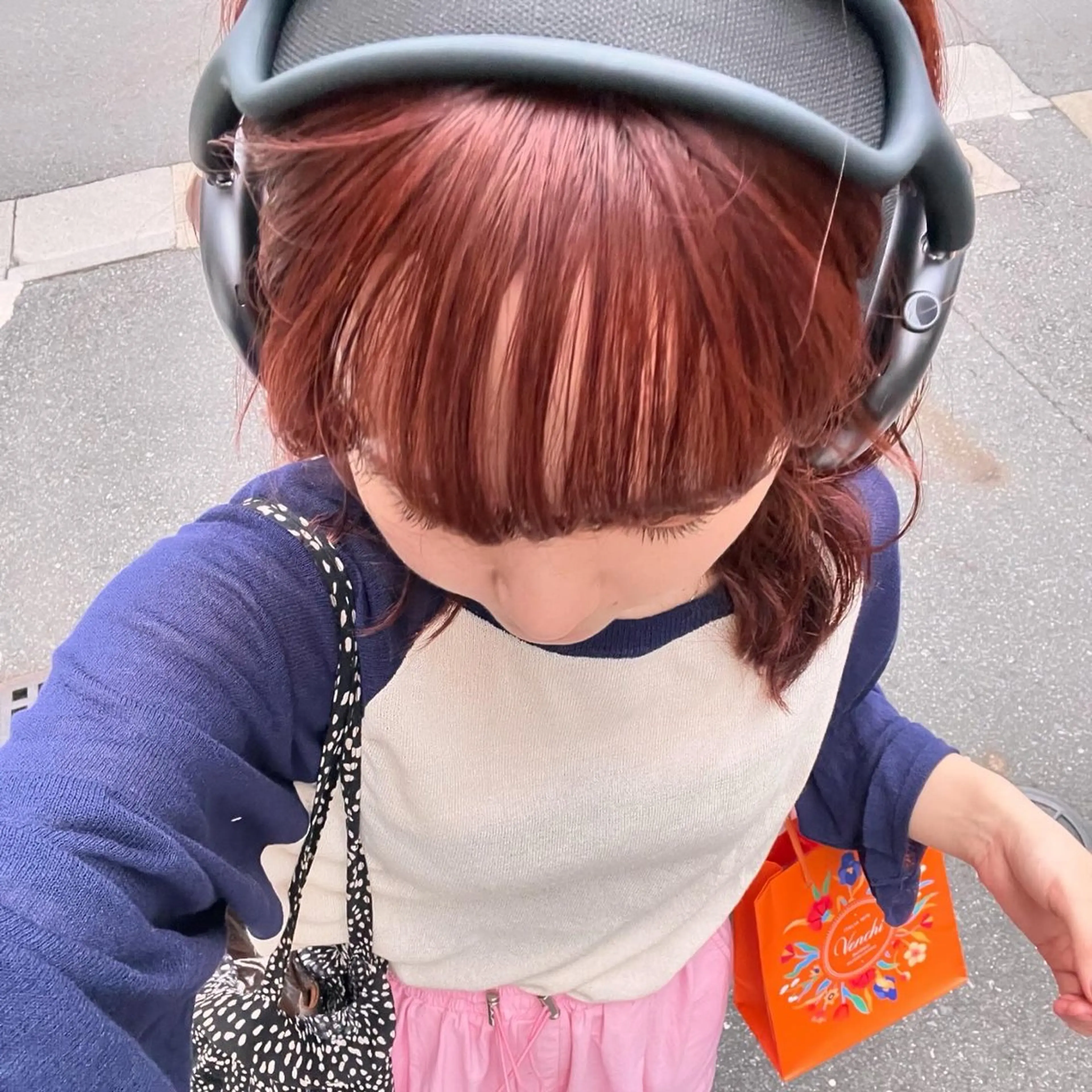 セミロング カラー 阿久津真衣 似合わせカットのヘアスタイル