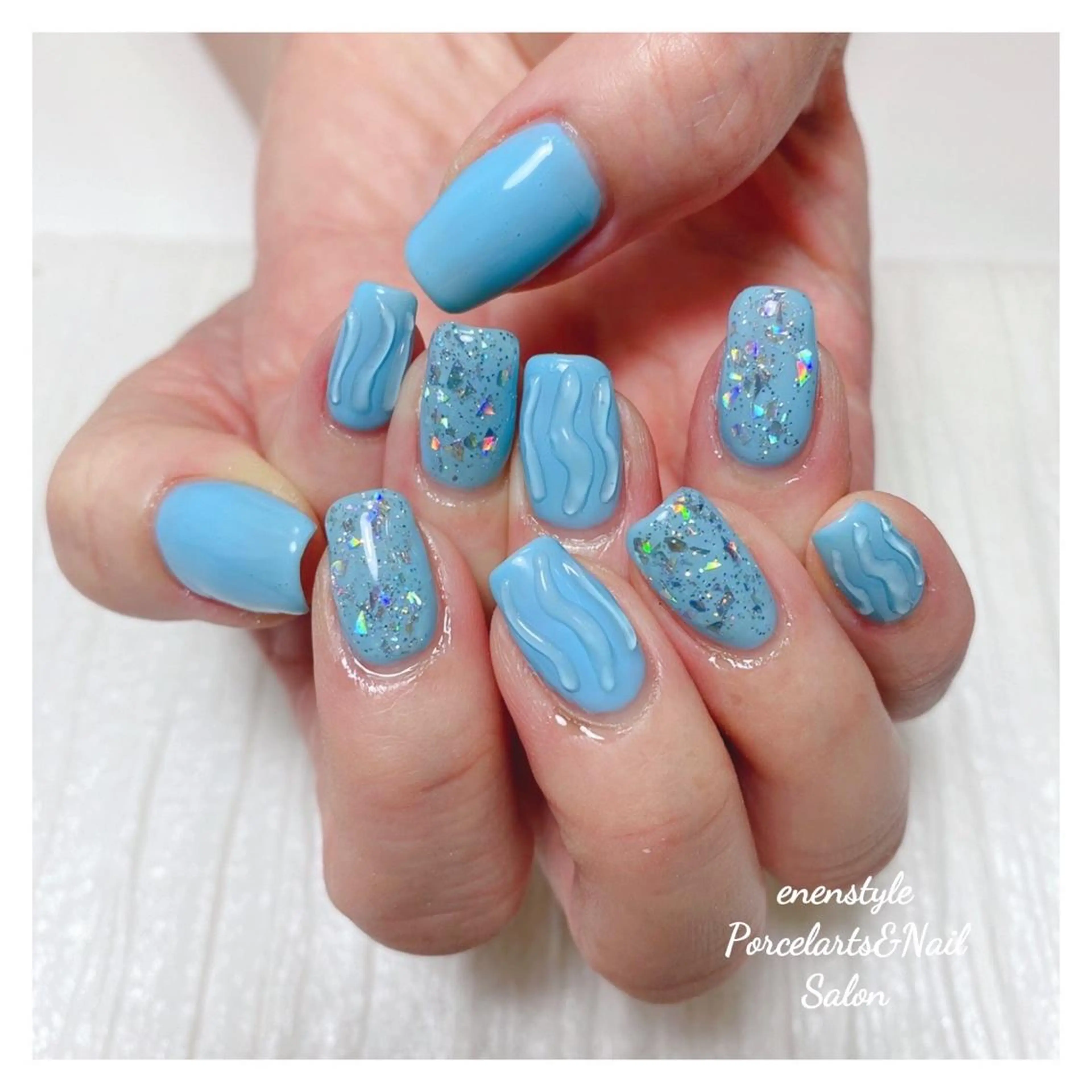 ミディアム ネイル ハンドネイル 👑enen style👑のネイルデザイン