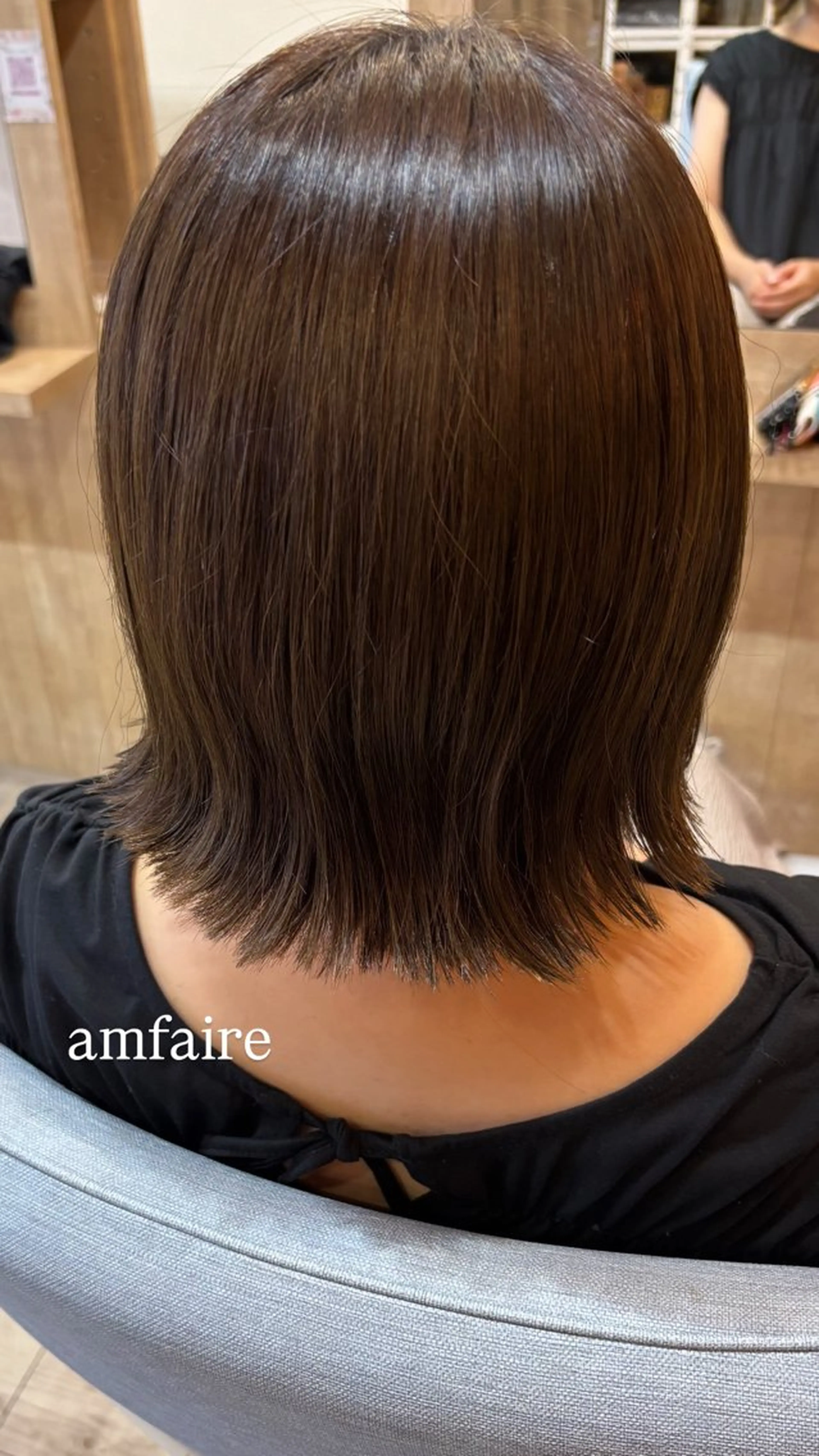 ミディアム shimizu .のヘアスタイル