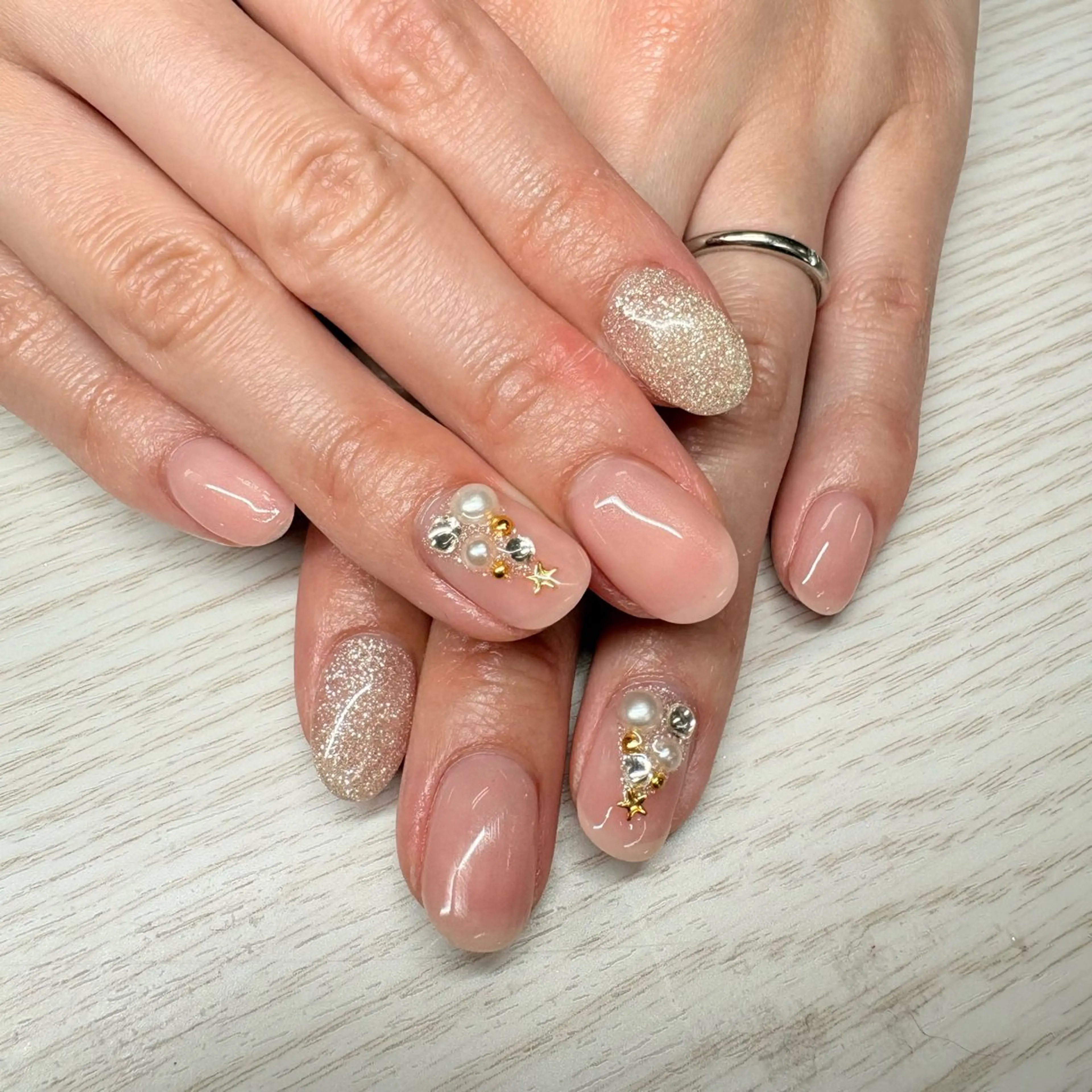 ネイル ACADEMY SALON hush hush by TRU  新宿南口店所属・TRU さやかのネイルデザイン