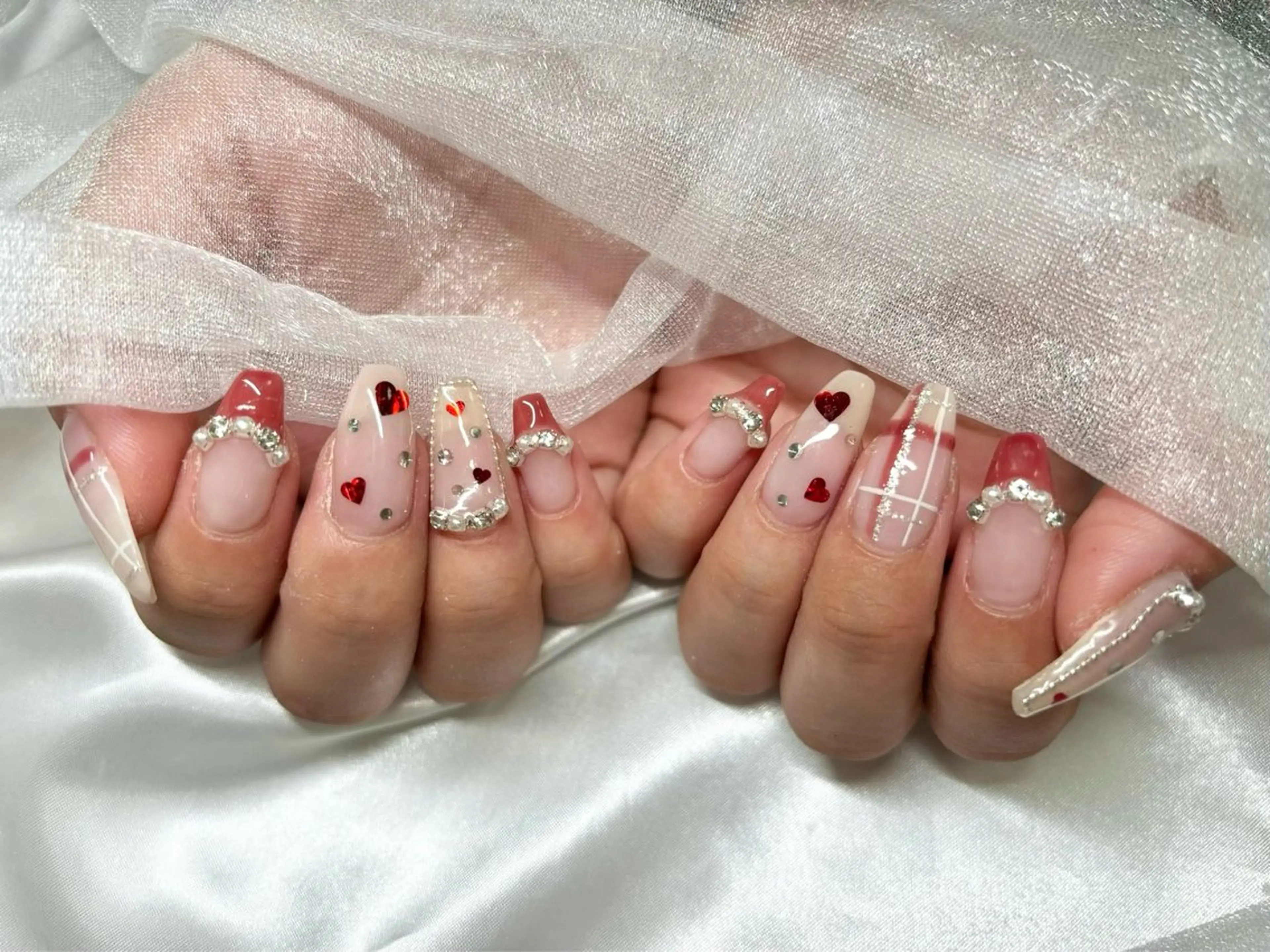 ネイル Roi〈ロワ〉 Akariのネイルデザイン