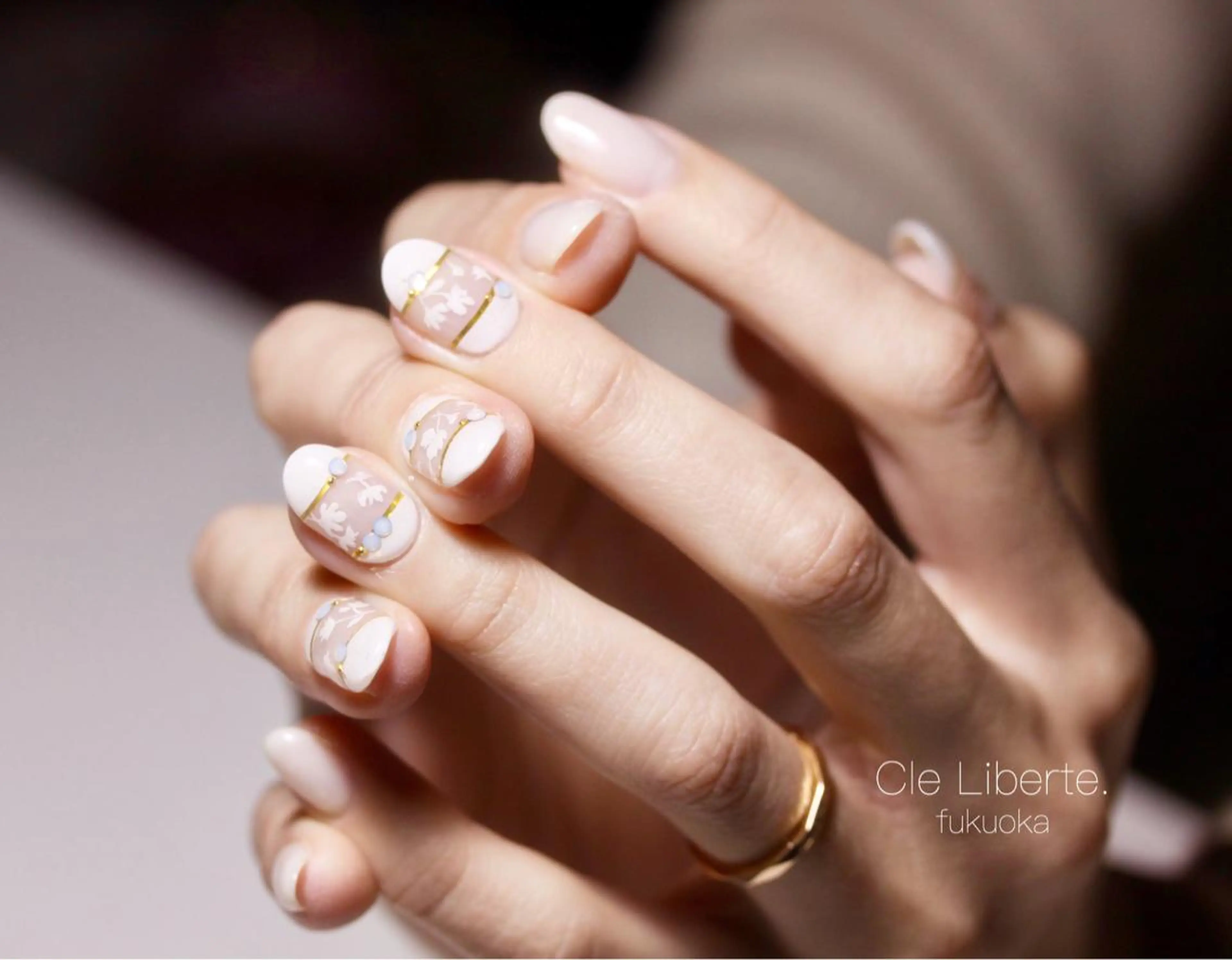 ネイル フラワーネイル ブライダルネイル Elio所属・Elio 国泰寺のネイルデザイン