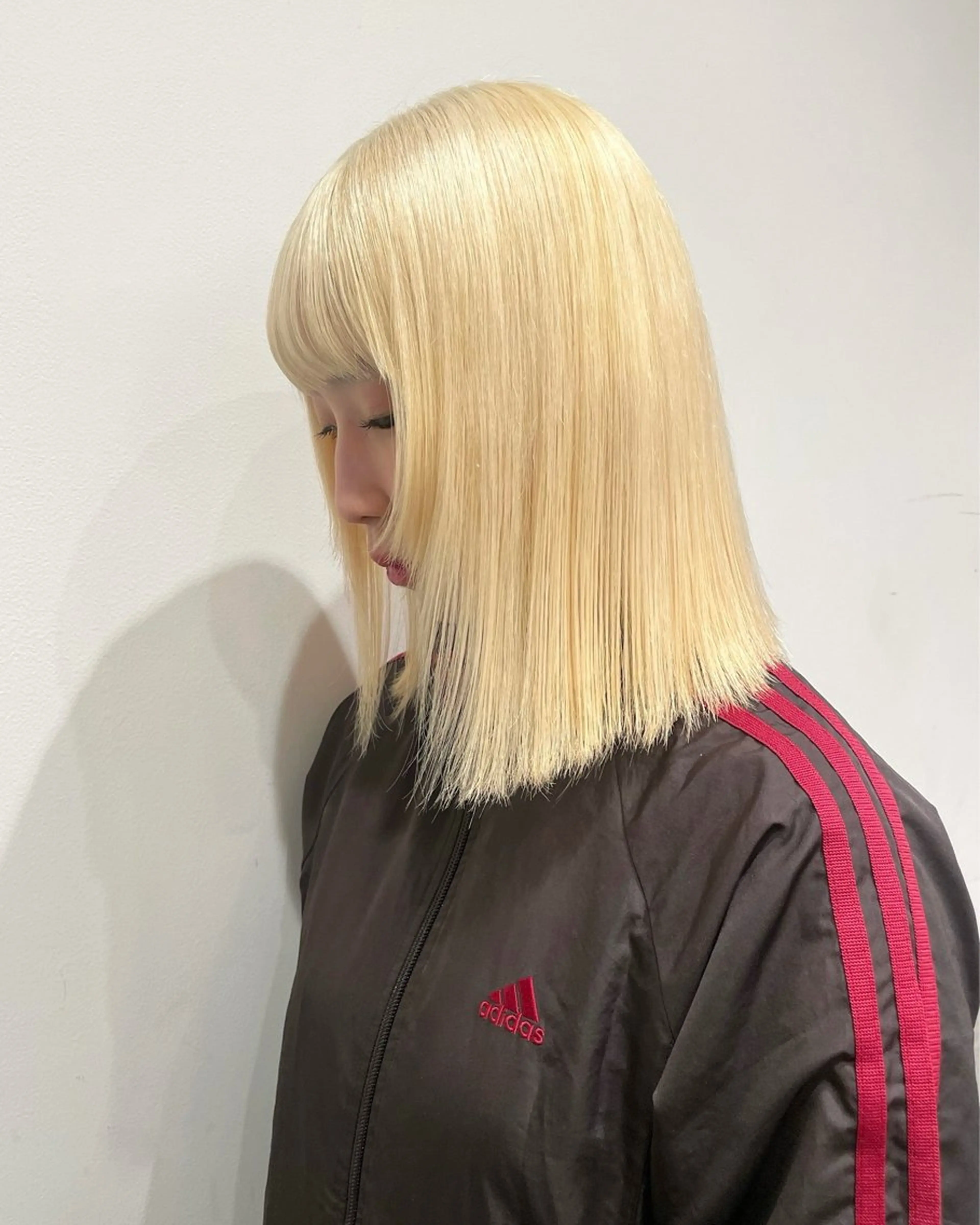 ミディアム GO TODAY SHAiRE SALON 原宿本店所属・REINA/ブリーチ /ハイトーン/原宿のヘアスタイル