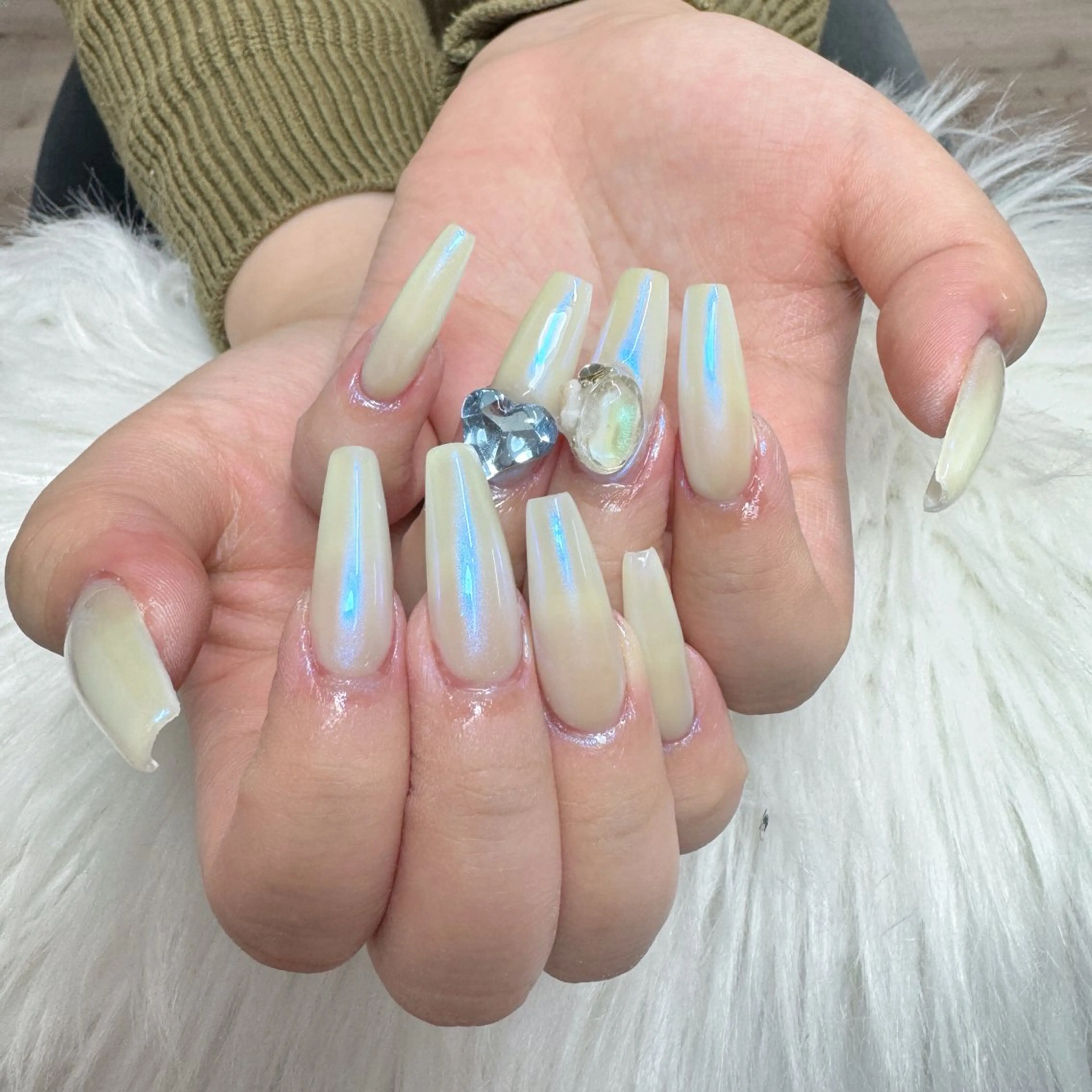 ネイル ハンドネイル 🧸yuki🍯 パラジェル取扱店🐝のネイルデザイン