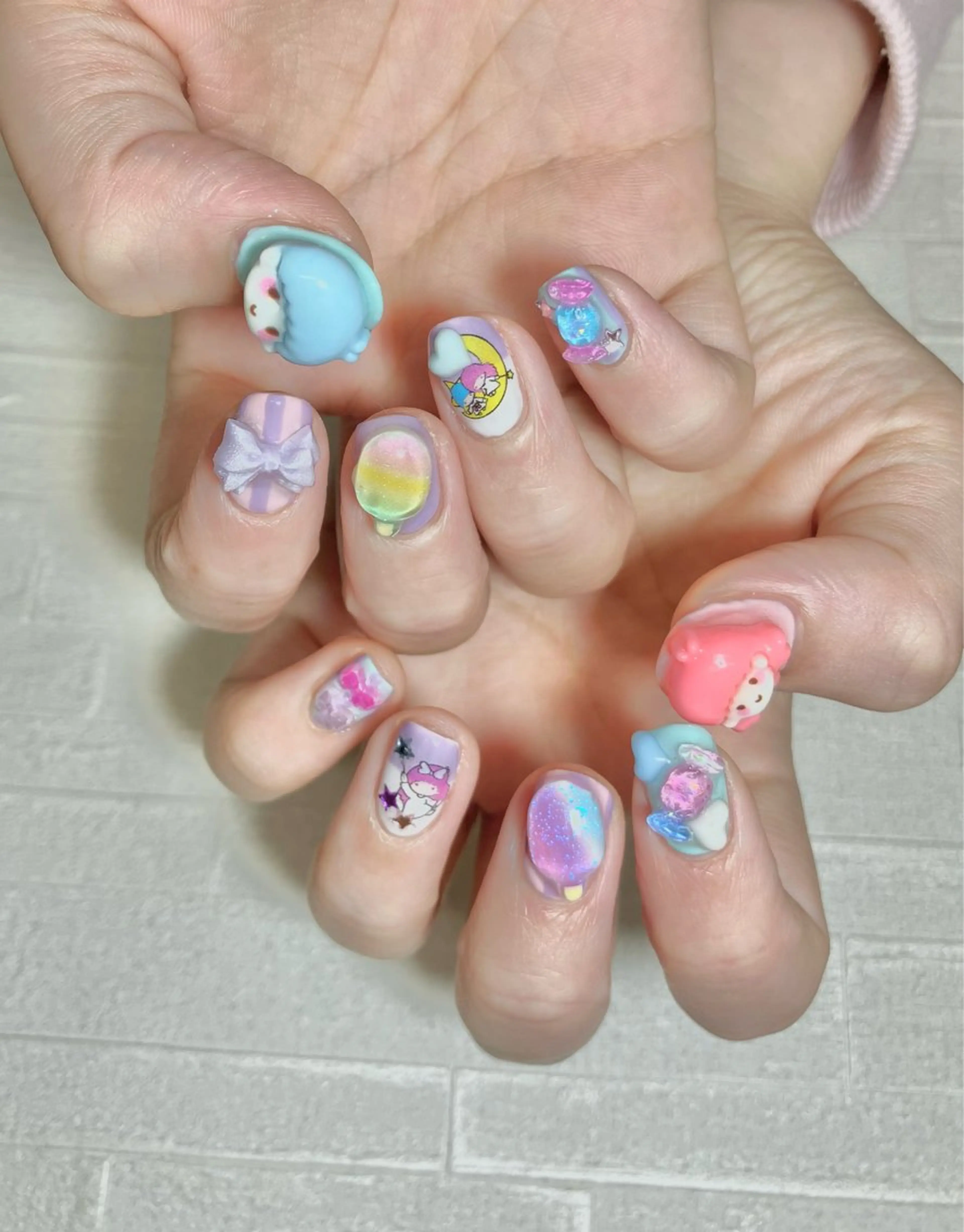 ネイル ハンドネイル Liennail 持込デザインやり放題のネイルデザイン