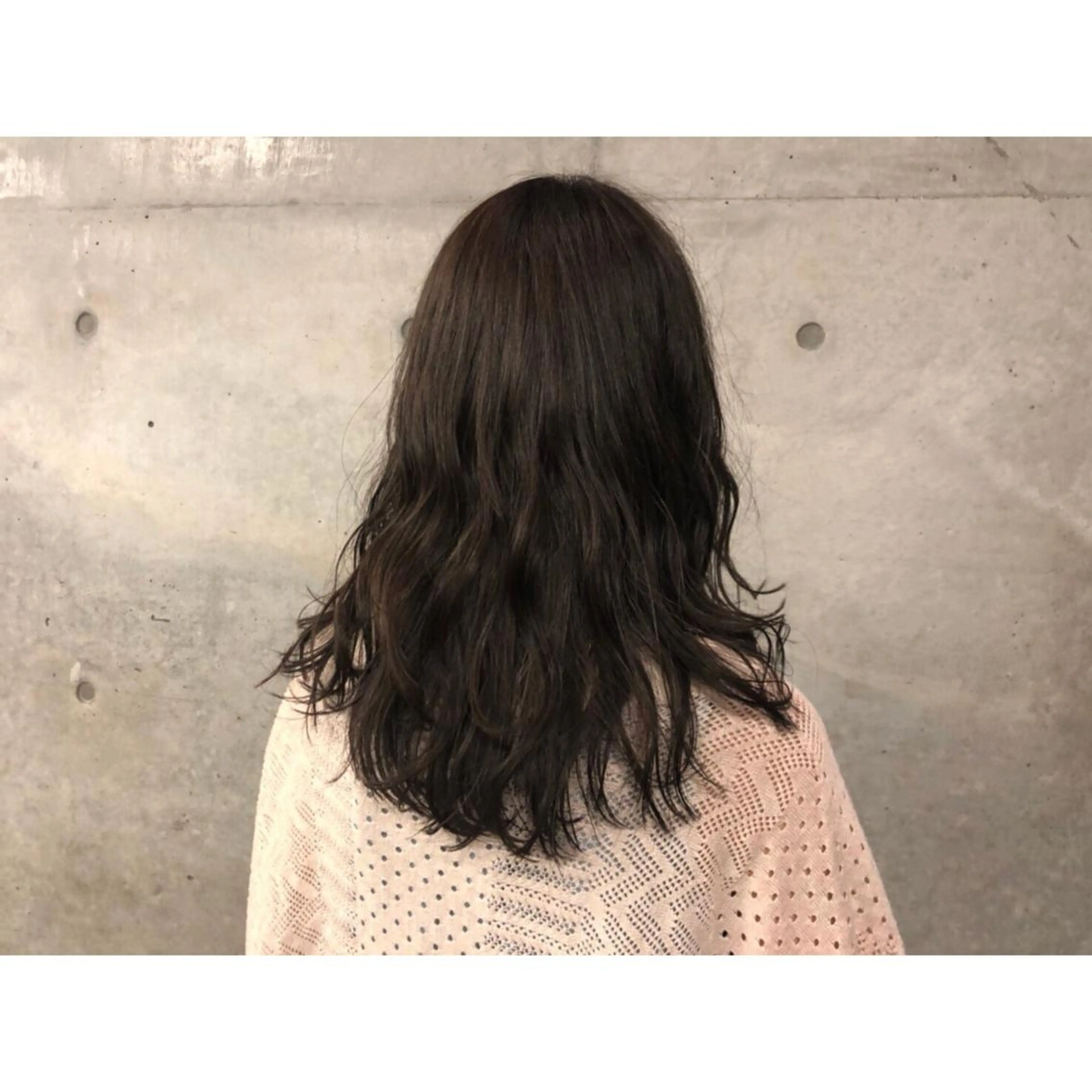 ミディアム カラー ハイライトカラー ハイライト ツヤ髪 ／髪質改善 松岡将太郎のヘアスタイル