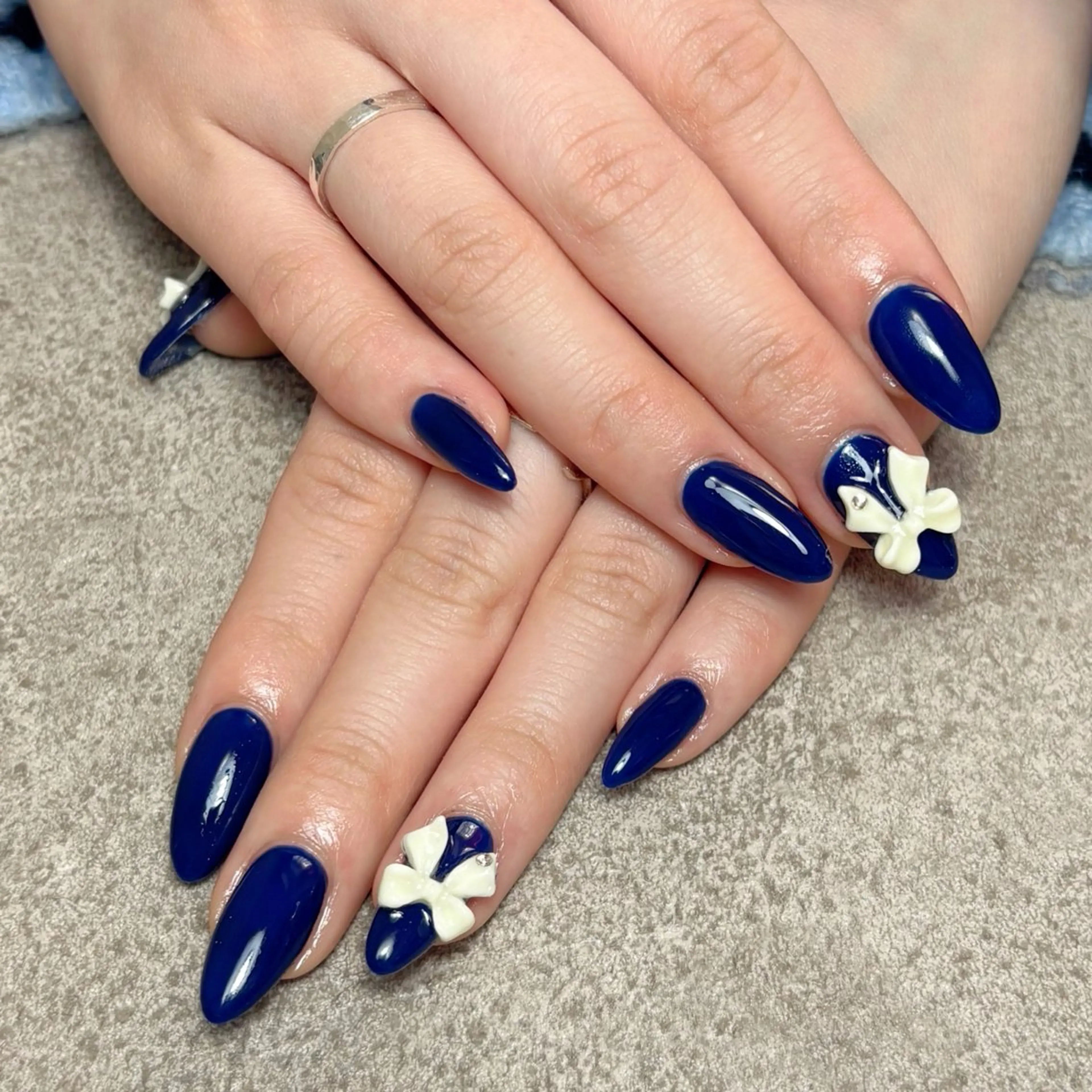 ネイル ハンドネイル nailroom DIASOMNIAのネイルデザイン