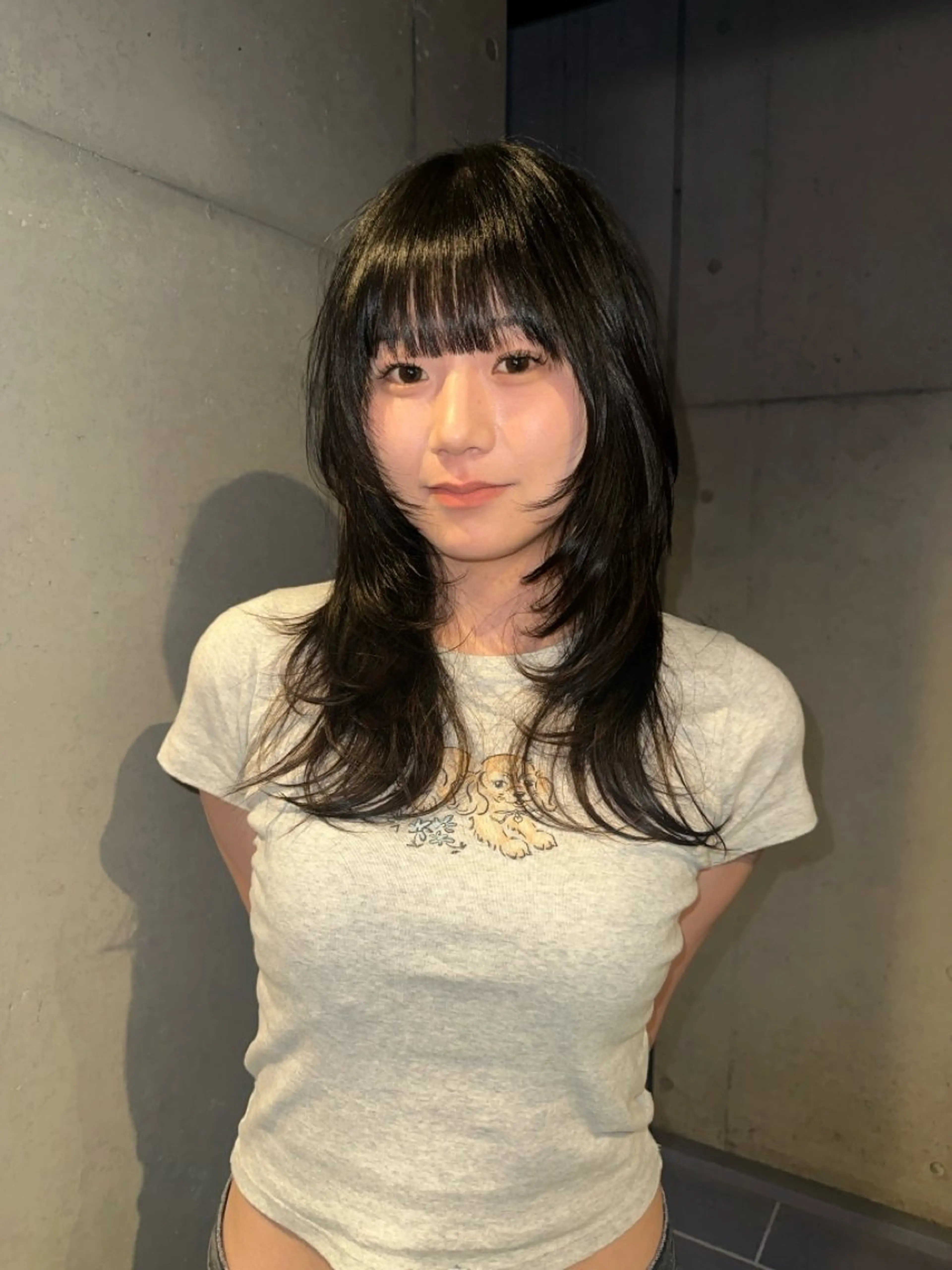 セミロング カラー 顔まわりレイヤー ハッシュカット レイヤーカット カット ヘアカラー 《ウルフ/レイヤー/ 似合わせ》山本祐輔のヘアスタイル