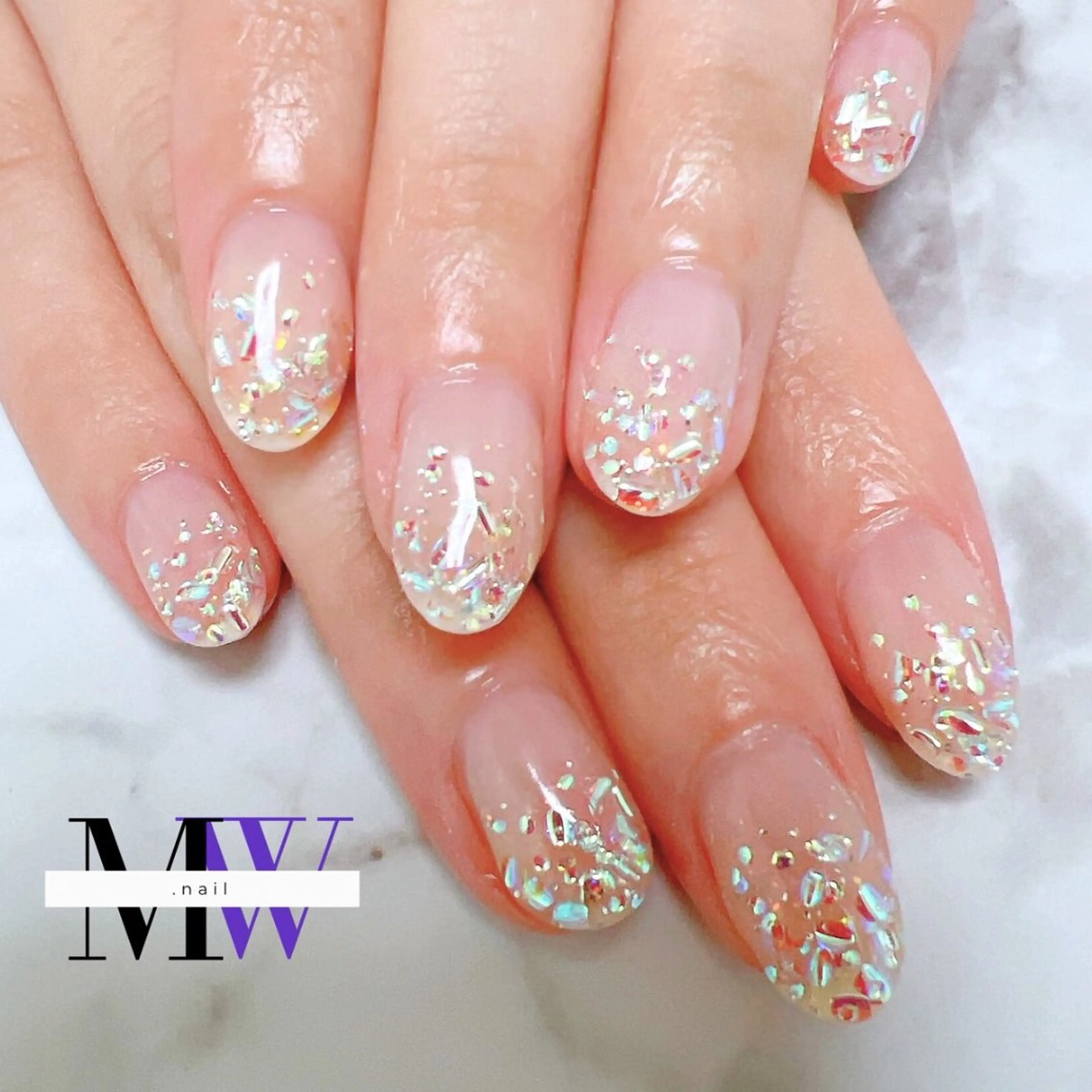 ネイル グラデーション ラメ(グリッター) ハンドネイル MW .nailのネイルデザイン