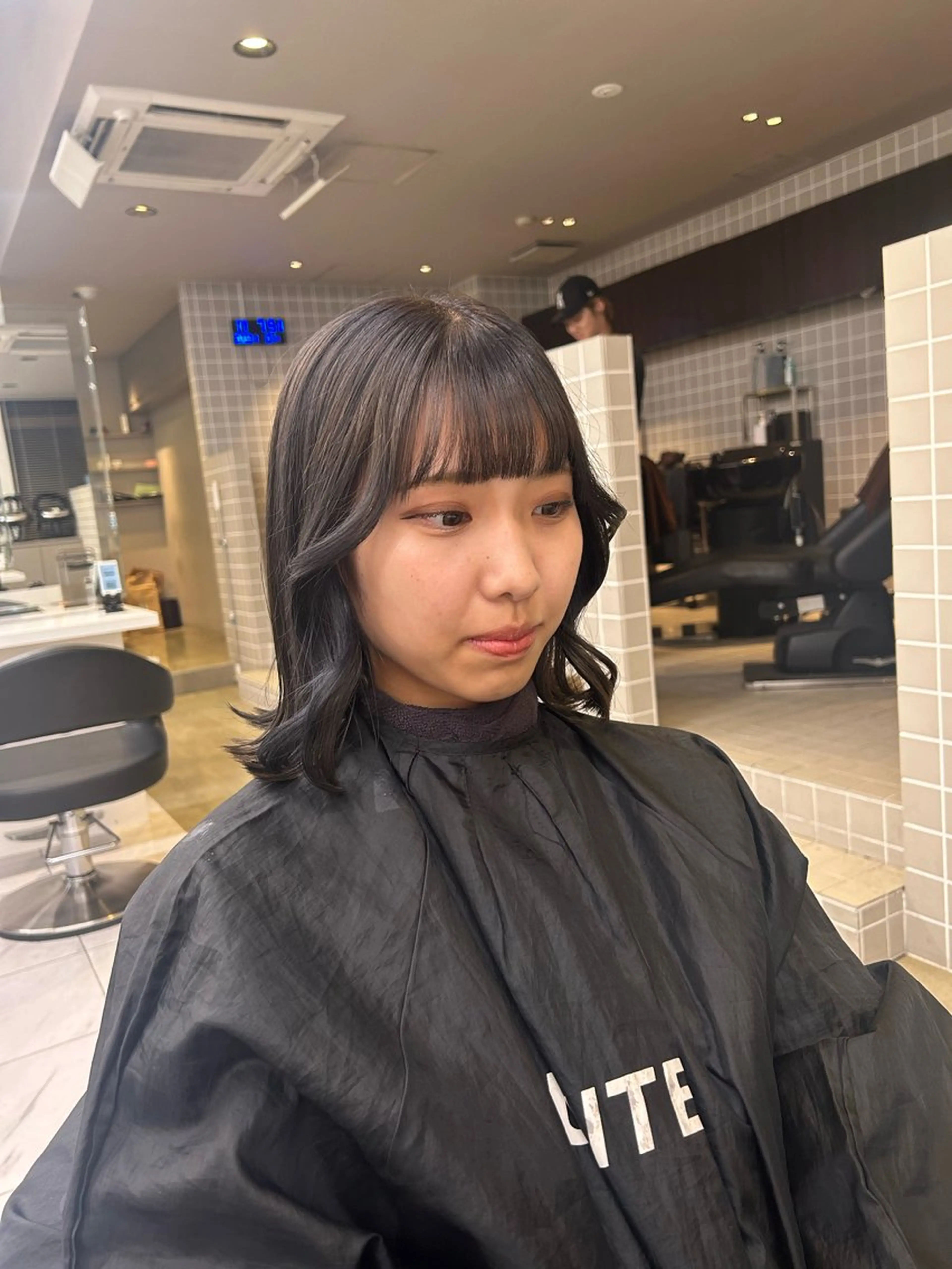 カラー 透明感ベージュ🤎 ナチュラルレイヤーのヘアスタイル