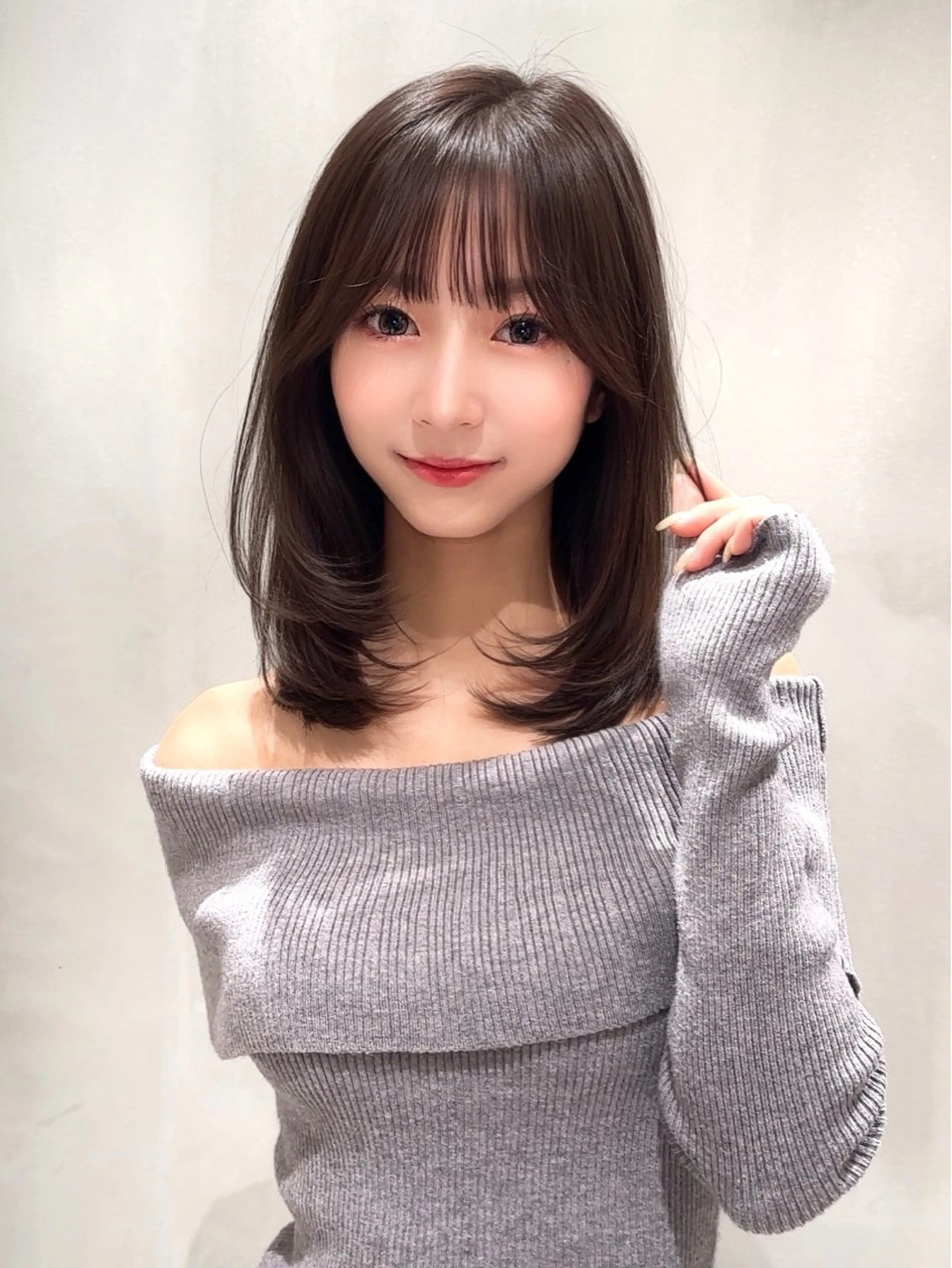 ミディアム 韓国風ヘア レイヤーカット カット ヘアカラー トリートメント 韓国ヘア/レイヤー /大嶽佑馬のヘアスタイル