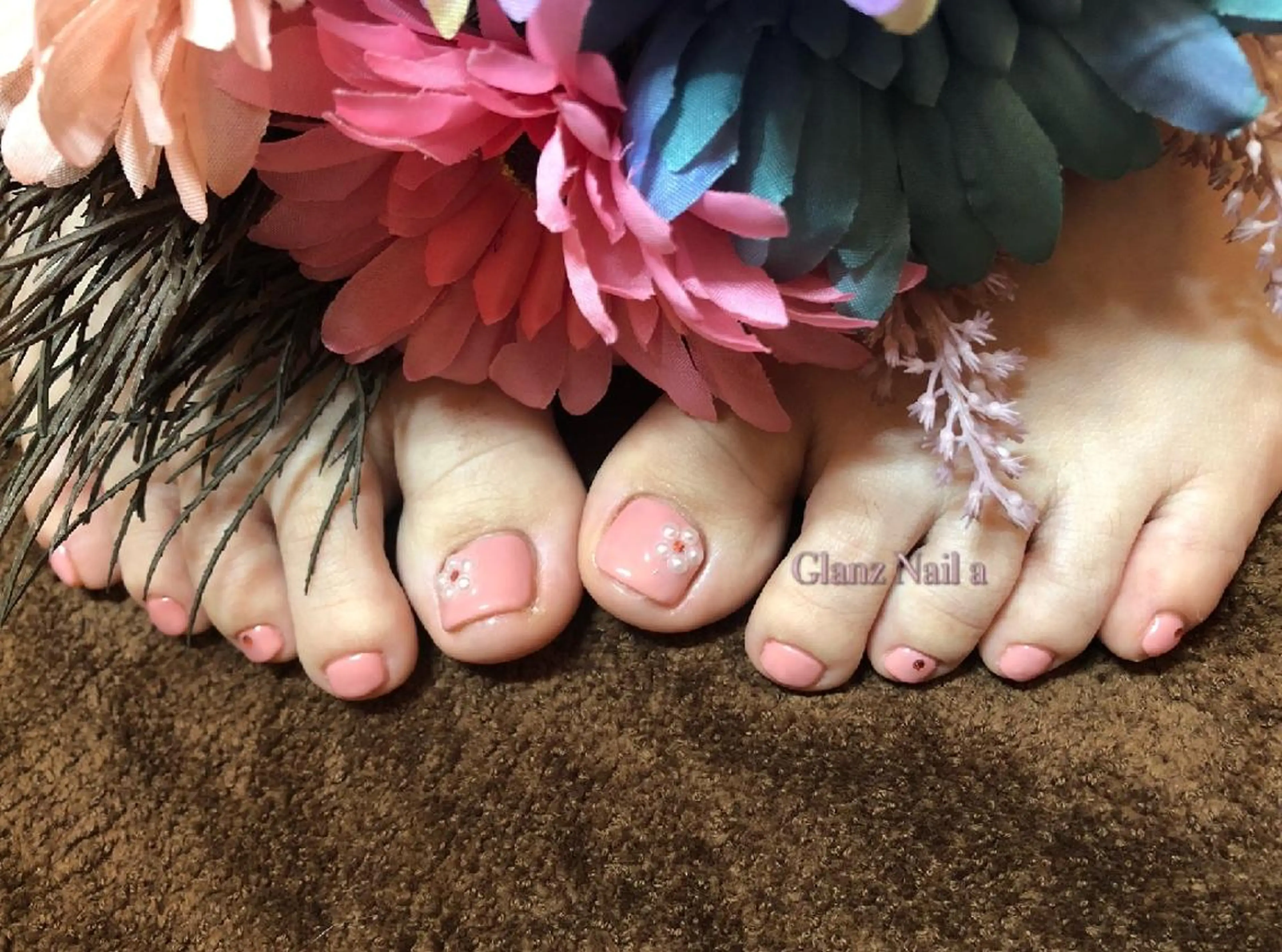 ネイル フラワーネイル Glanz  Nail aのネイルデザイン