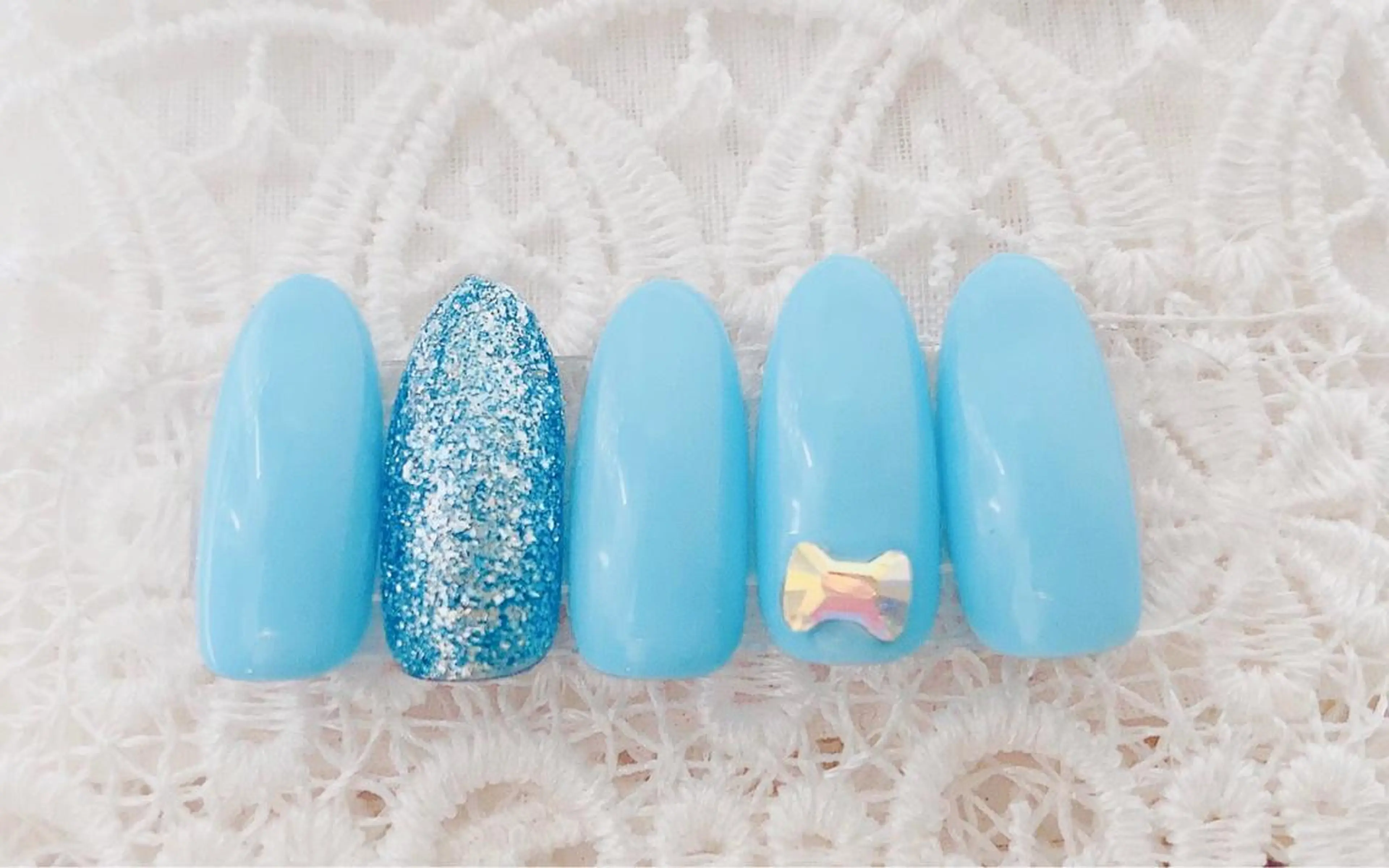 ネイル ハンドネイル マジックミラー所属・マジック ミラーのネイルデザイン