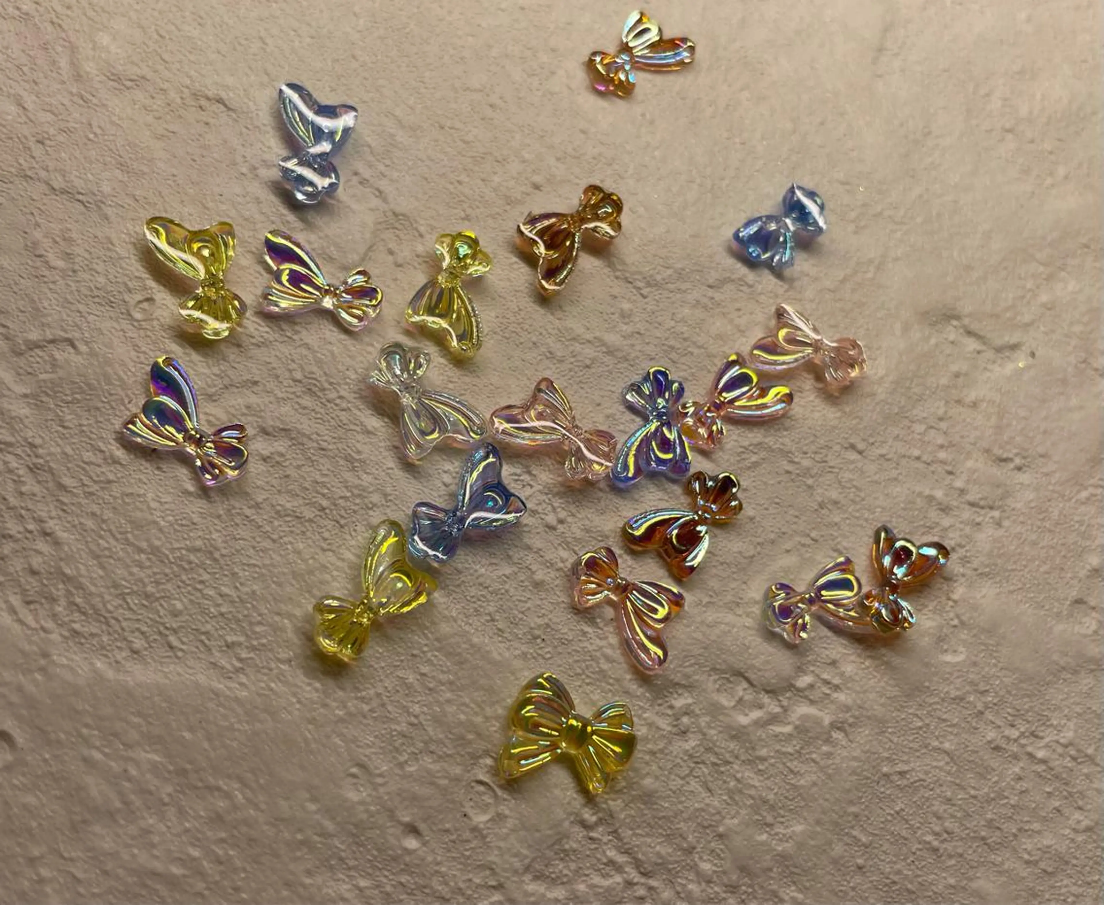 ネイル リボン MH_ Nailのネイルデザイン