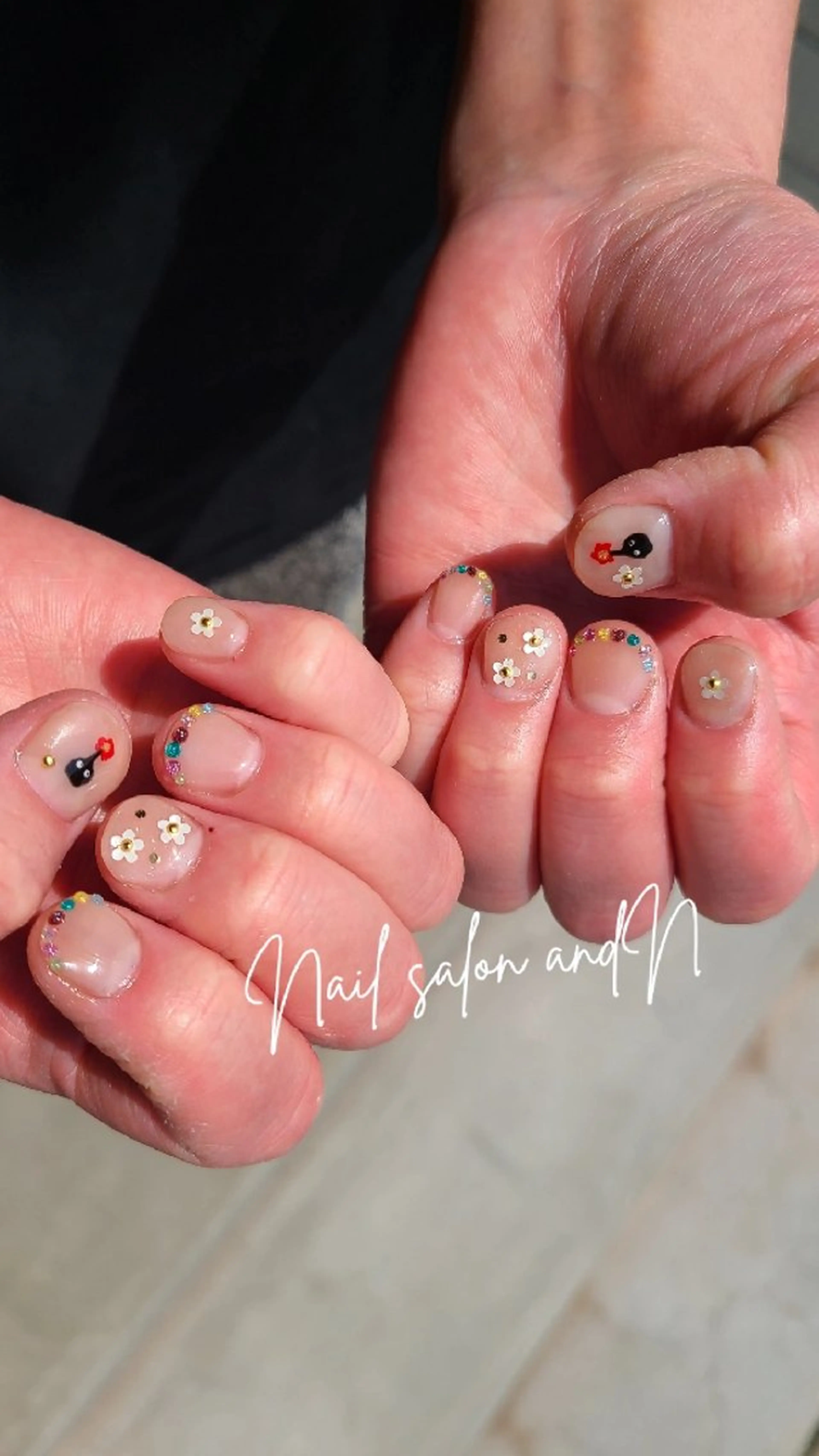 ネイル and Nのネイルデザイン