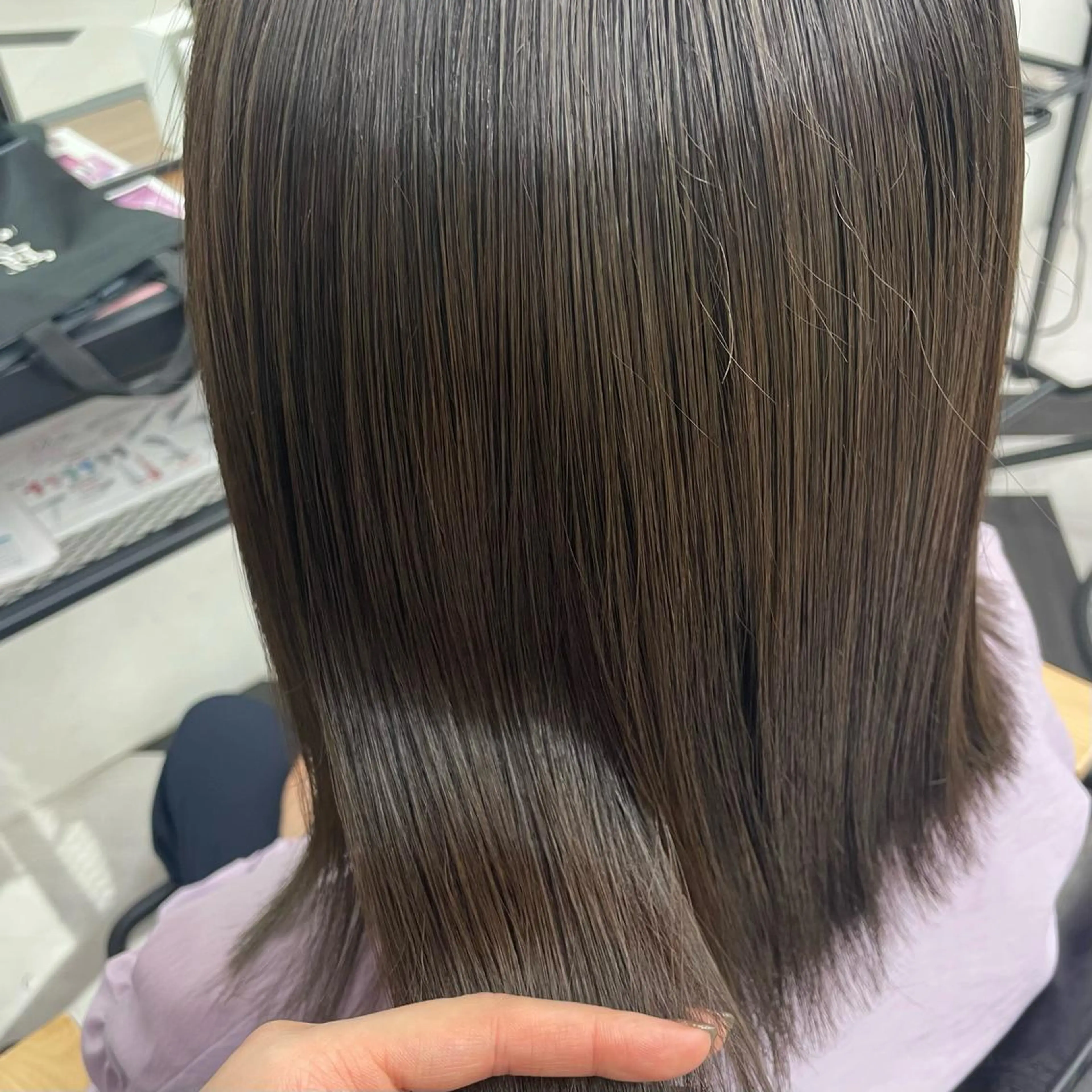 セミロング カラー パーマ ヘアアレンジ メンズ キッズ ネイル マツエク・マツパ アイブロウ mona/ ストレートスタイル✨のヘアスタイル