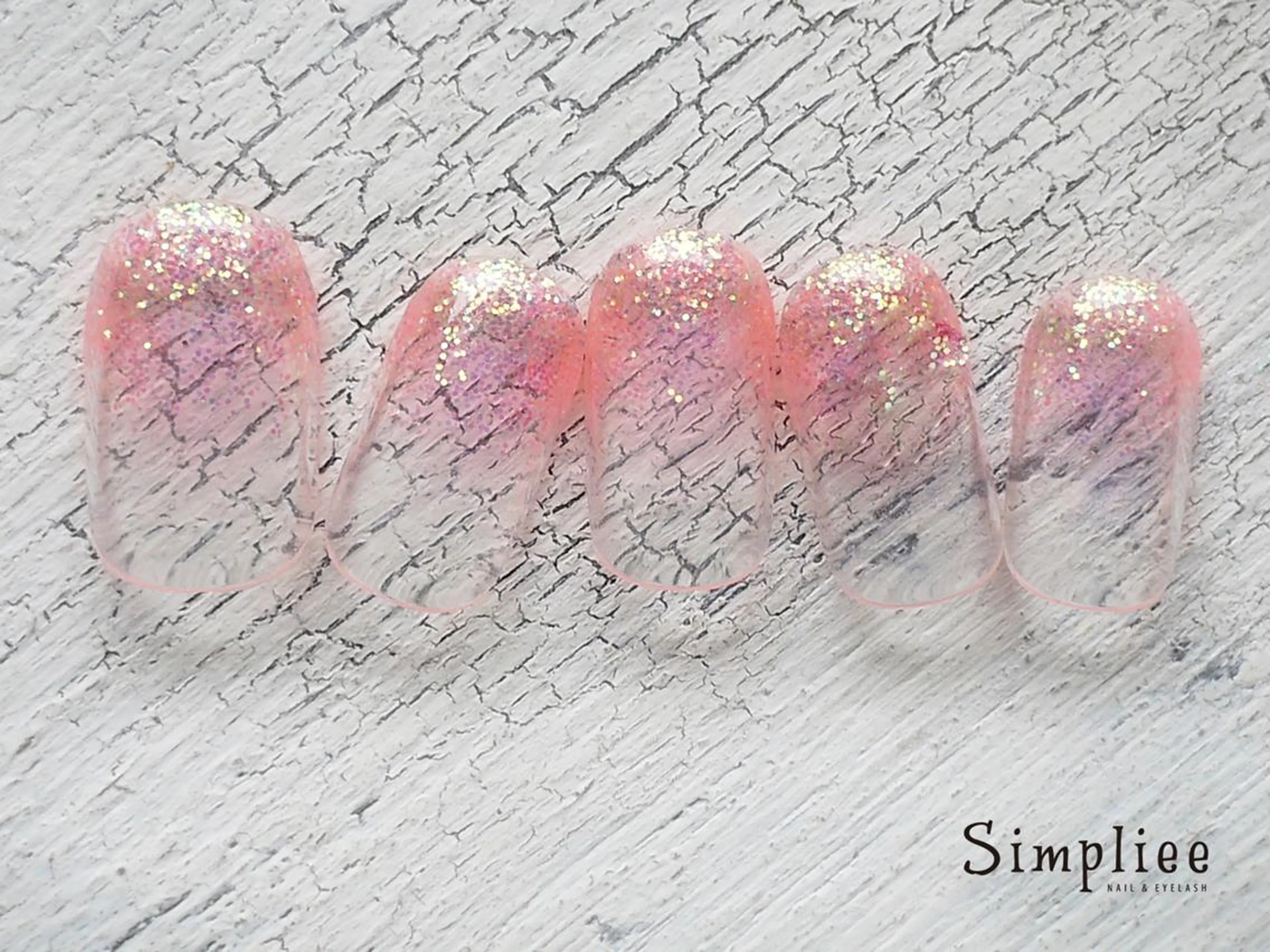 ネイル ♾nail 恵美のマツエク・マツパデザイン