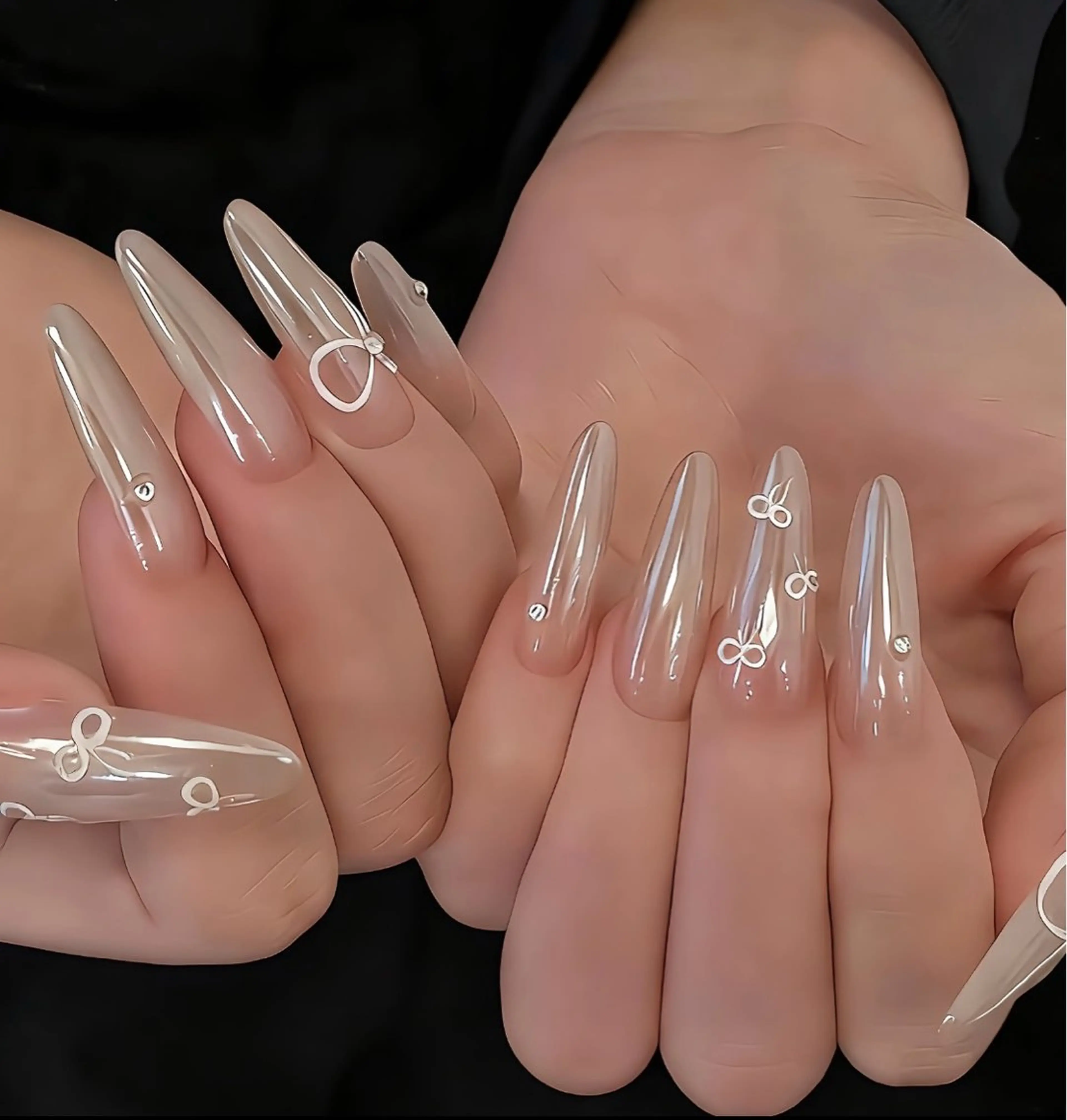 ネイル アートネイル べっ甲ネイル チークネイル 成人式 長さ出し ハンドネイル ハンドケア For you. Nail Salonのネイルデザイン