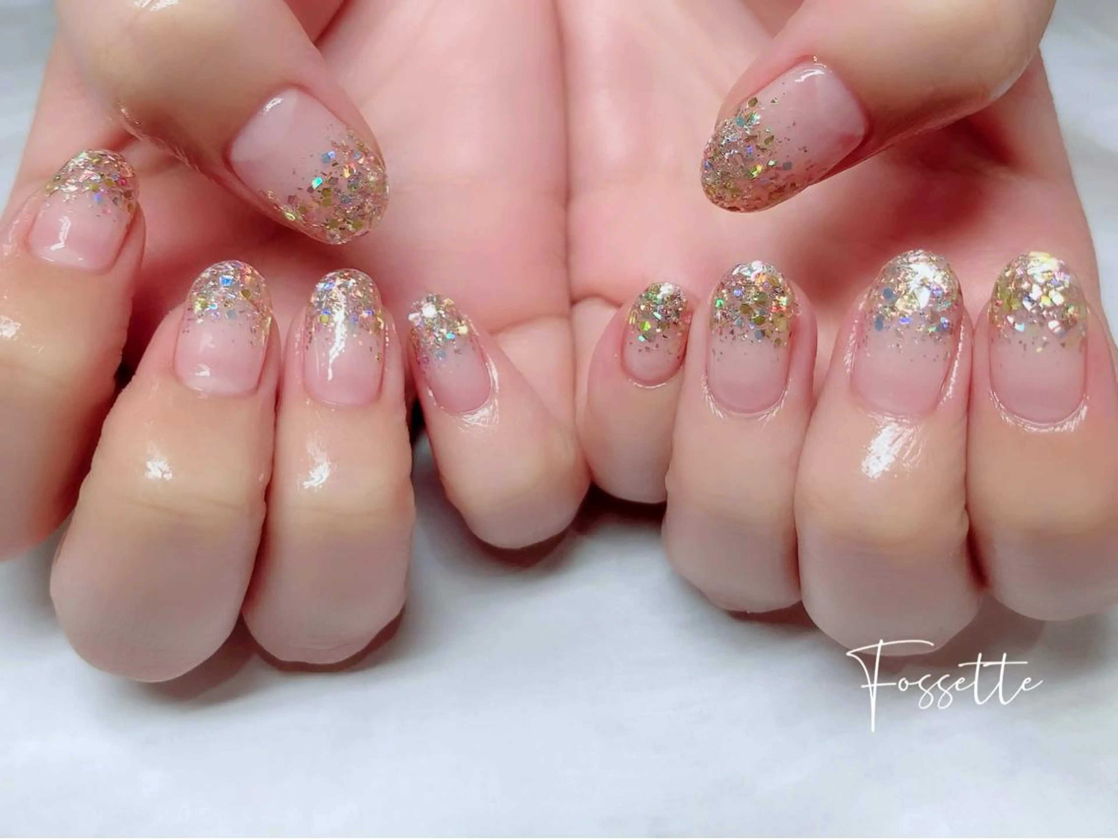 ネイル オーロラネイル グラデーション ホログラムネイル キラキラネイル ラメ(グリッター) nailsalon Fossetteのネイルデザイン