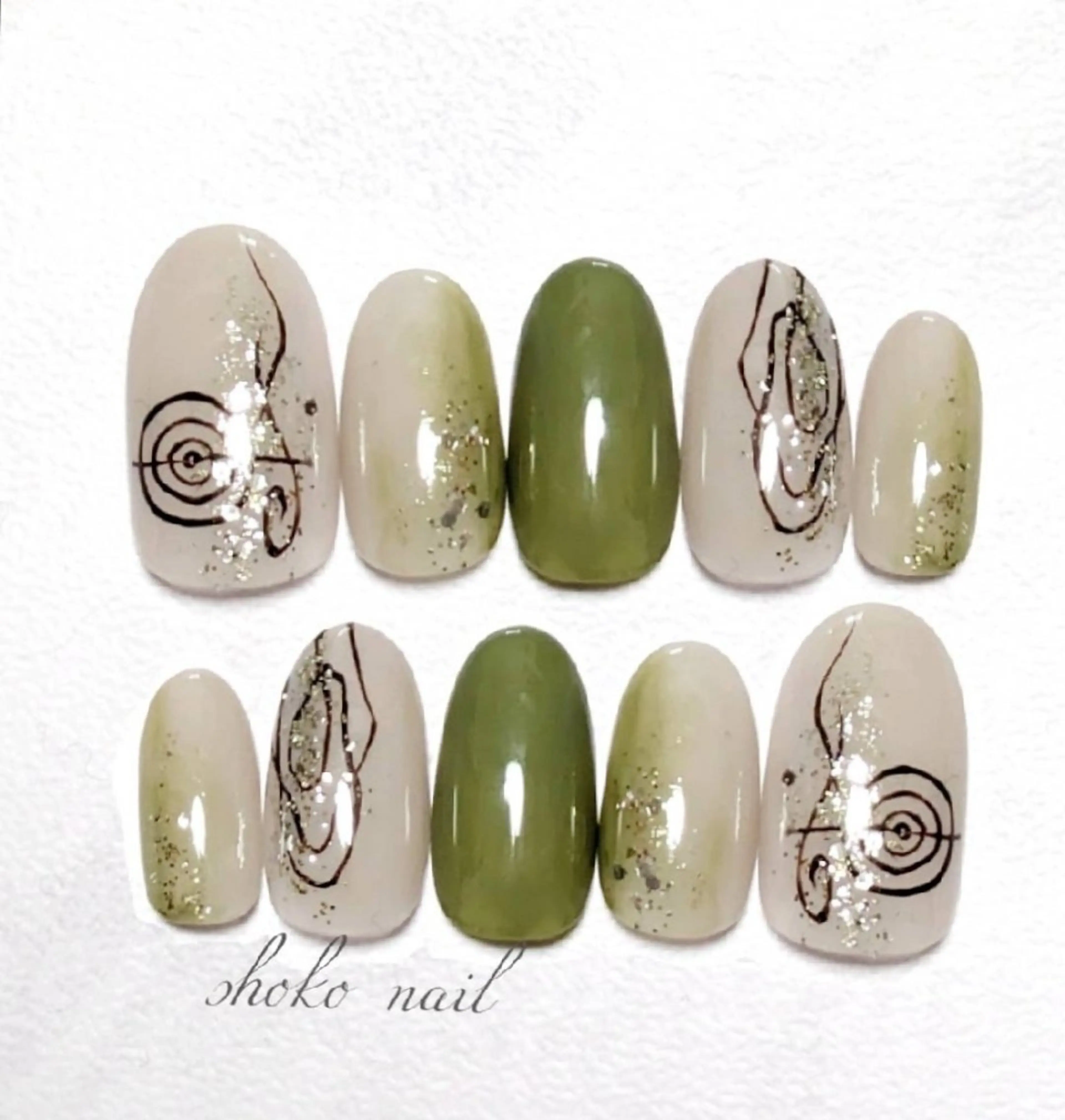 ネイル ニュアンスネイル シンプルネイル 塩見 聖子のネイルデザイン