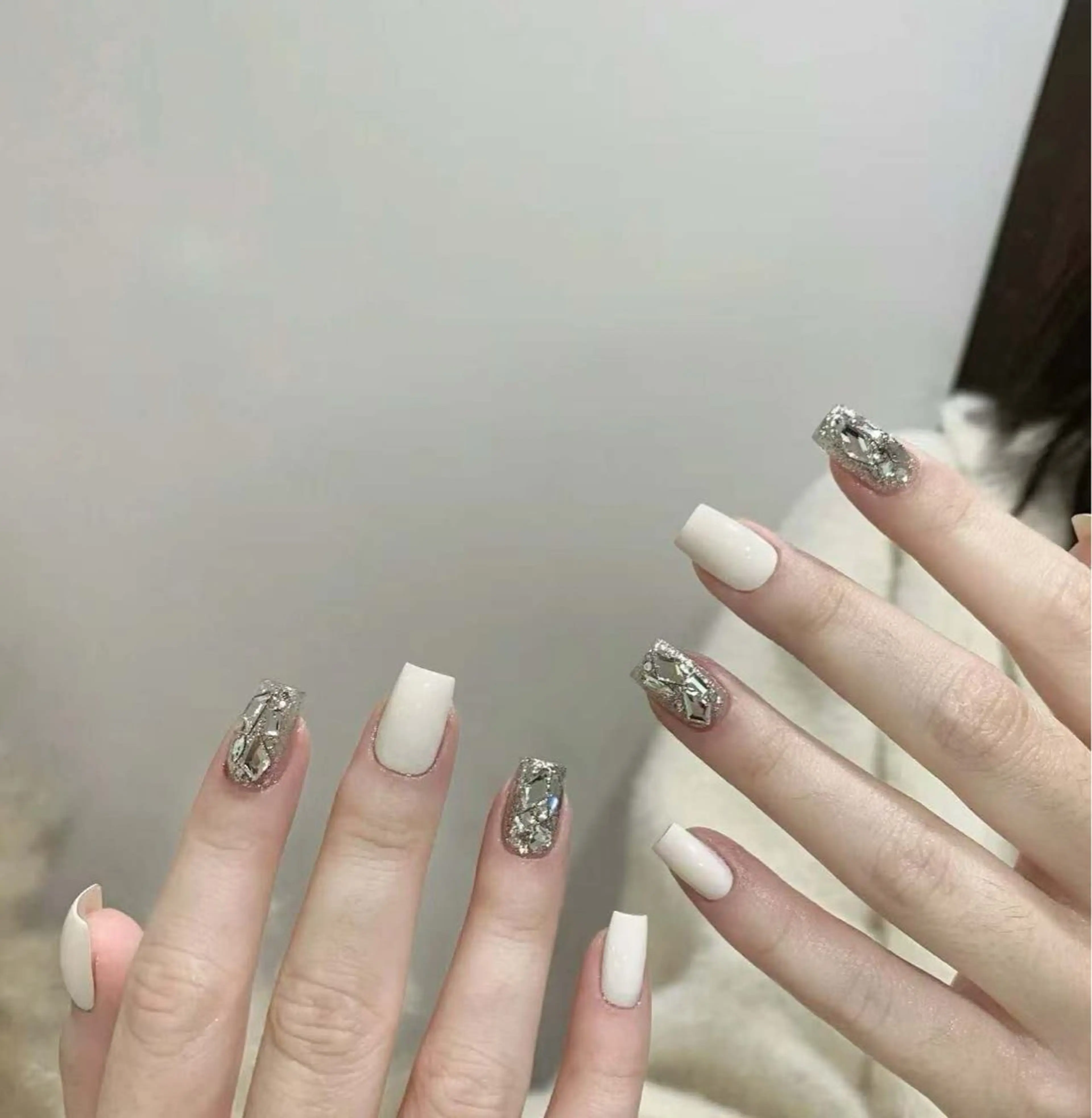 ネイル フラワーネイル フレンチネイル ジェルネイル ガラスフレンチ ハート ハンドネイル ハンドケア BabyYouMi nailのネイルデザイン