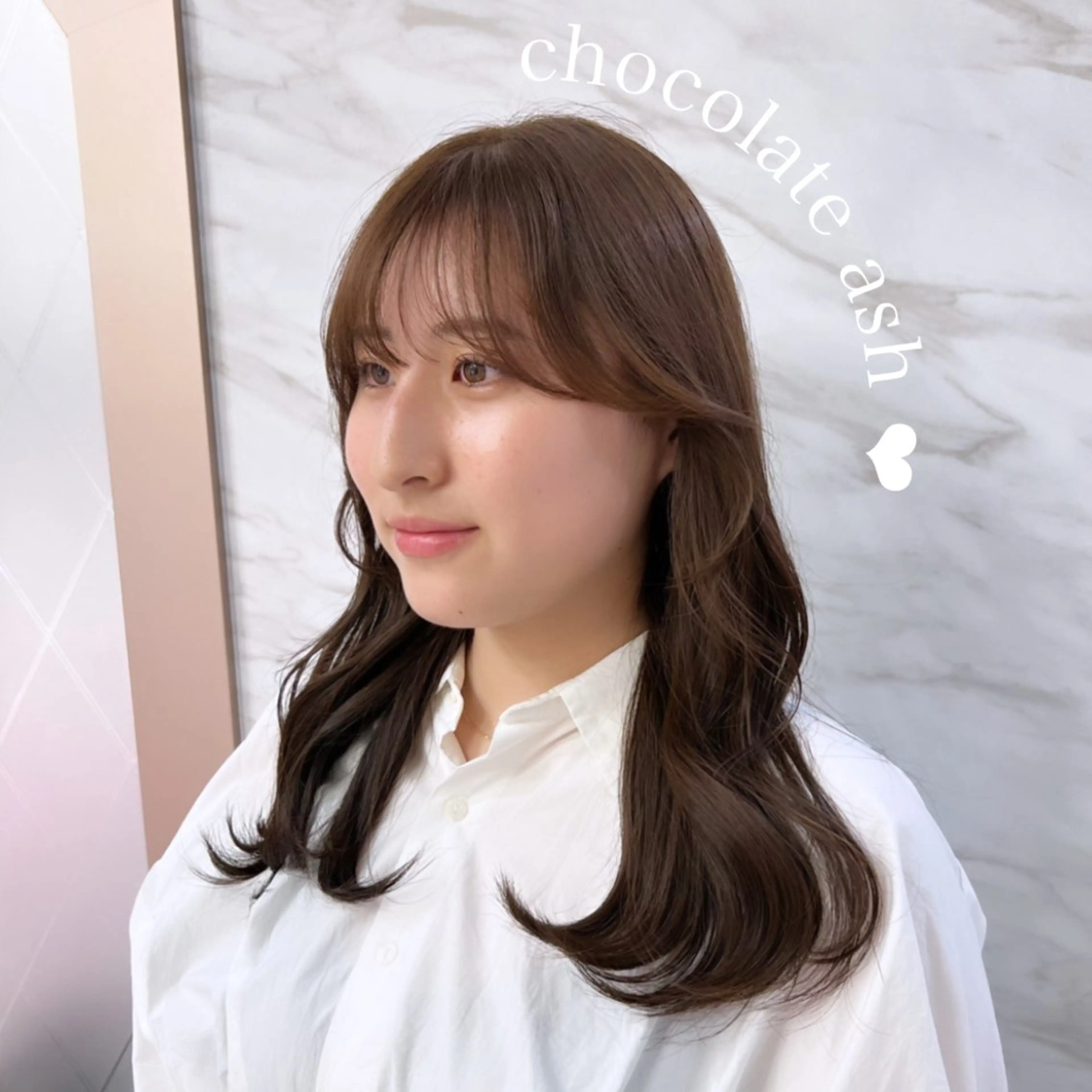 セミロング カラー ヘアアレンジ アッシュ 韓国風ヘア カット ヘアカラー トリートメント ヘアセット 🎀韓国レイヤー🎀 顔周り　とばみかのヘアスタイル