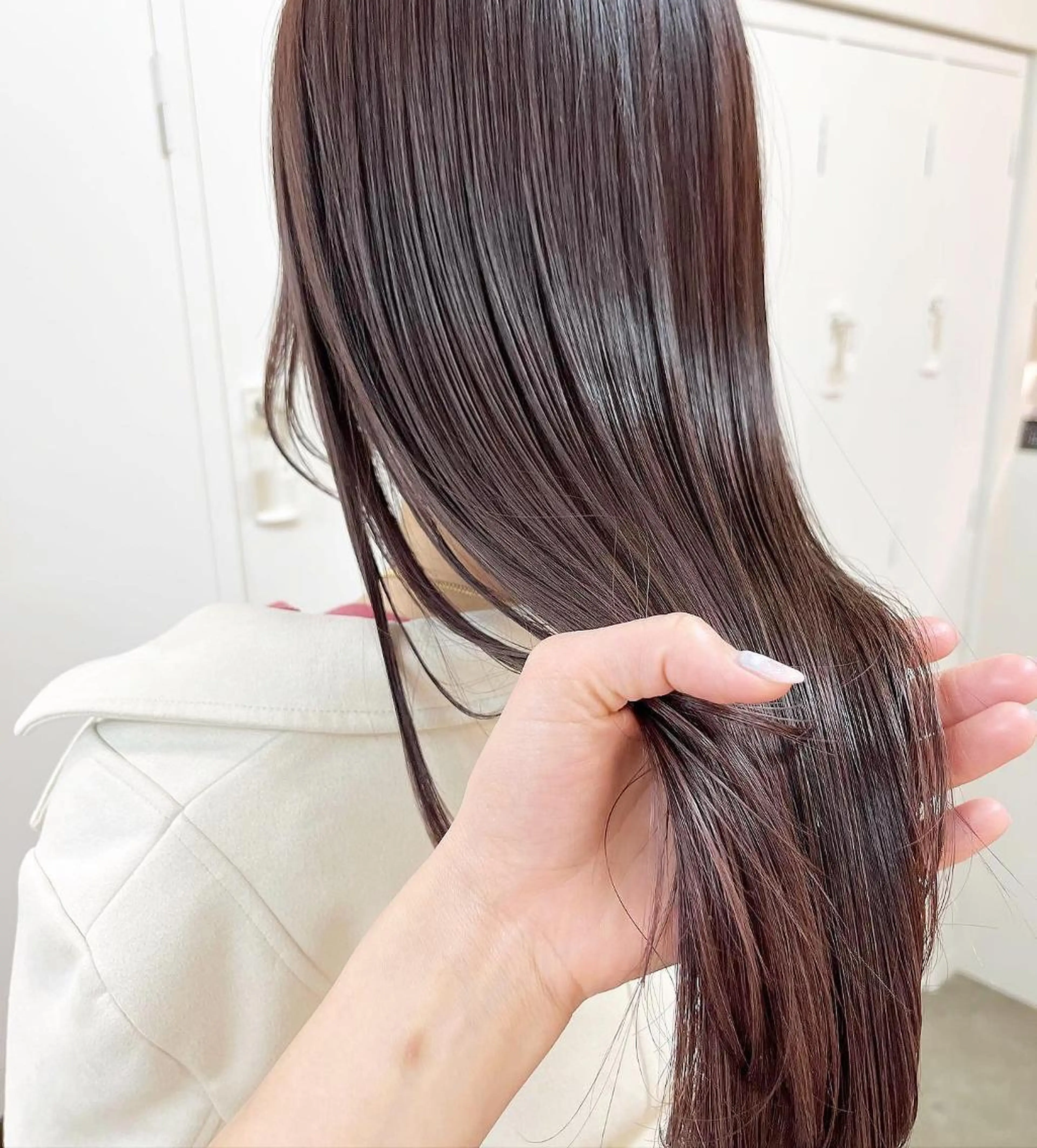 ミディアム カラー ヘアアレンジ ベージュカラー 透明感カラー グラデーションカラー グレージュ ハイライトカラー 韓国/髪質改善💘 櫻井かれんのヘアスタイル