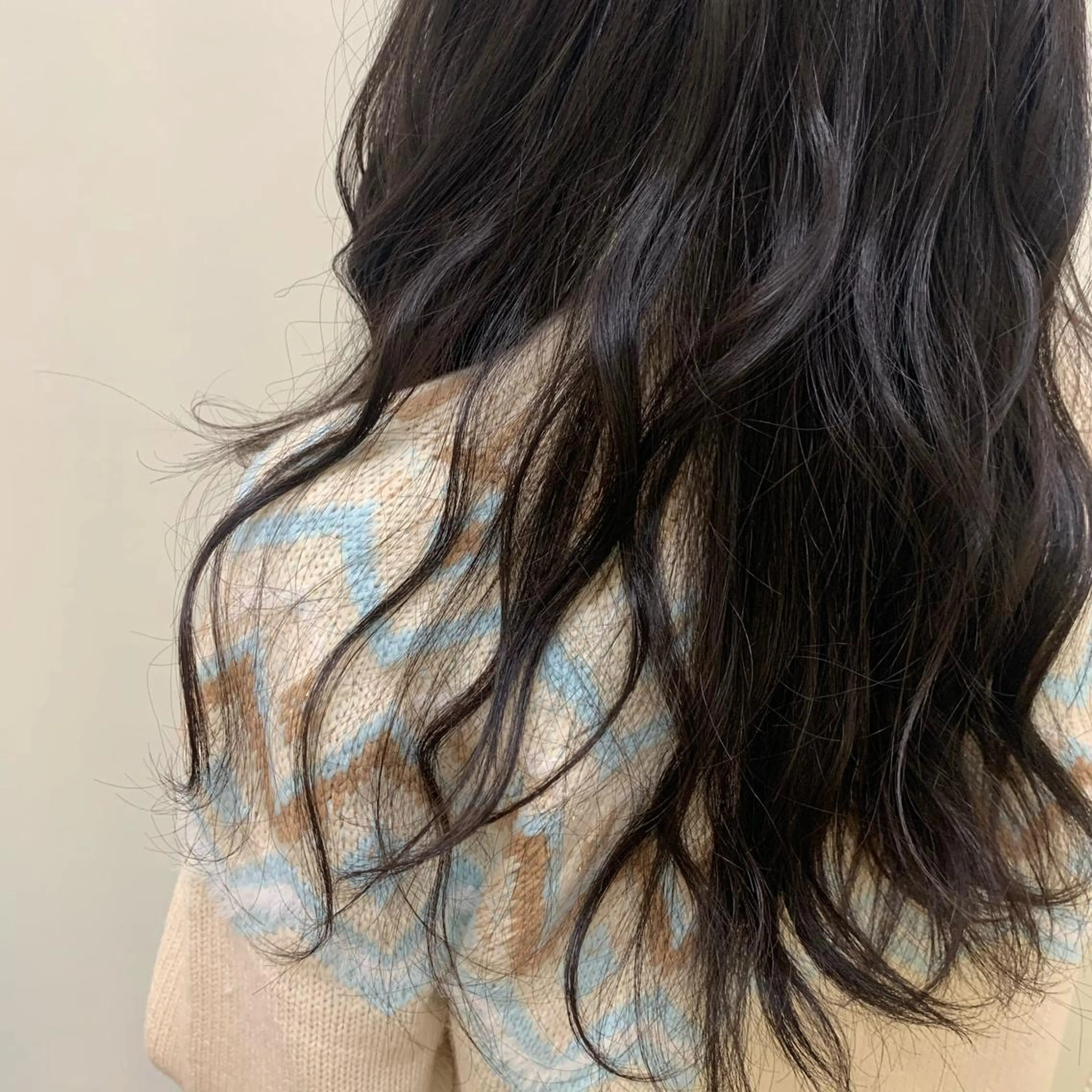 ロング カラー 黒髪 ✨カラー支持No.1 🧸ワキ カナコ🧸のヘアスタイル