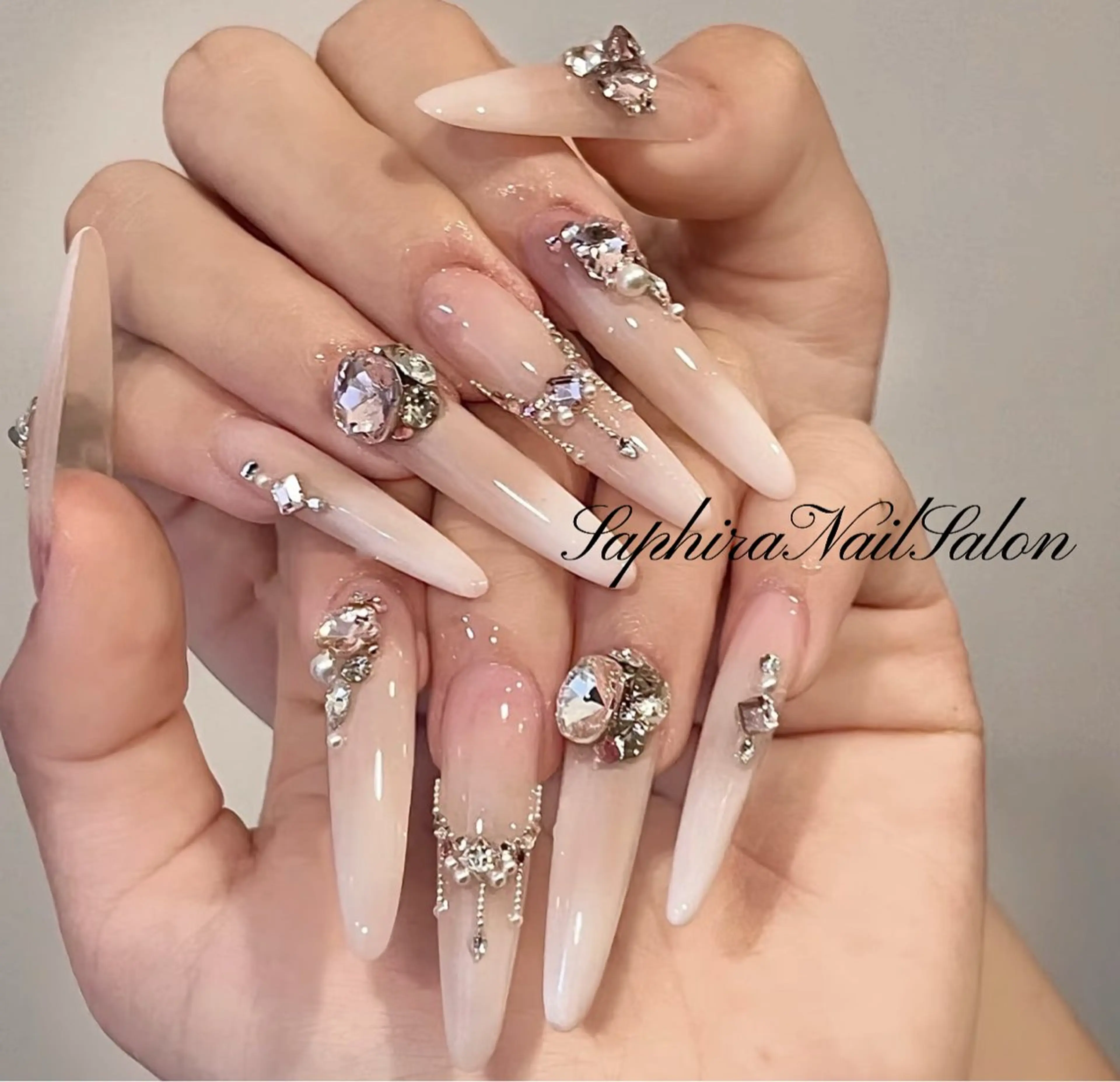 ネイル Saphiraネイル サロン錦糸町のネイルデザイン