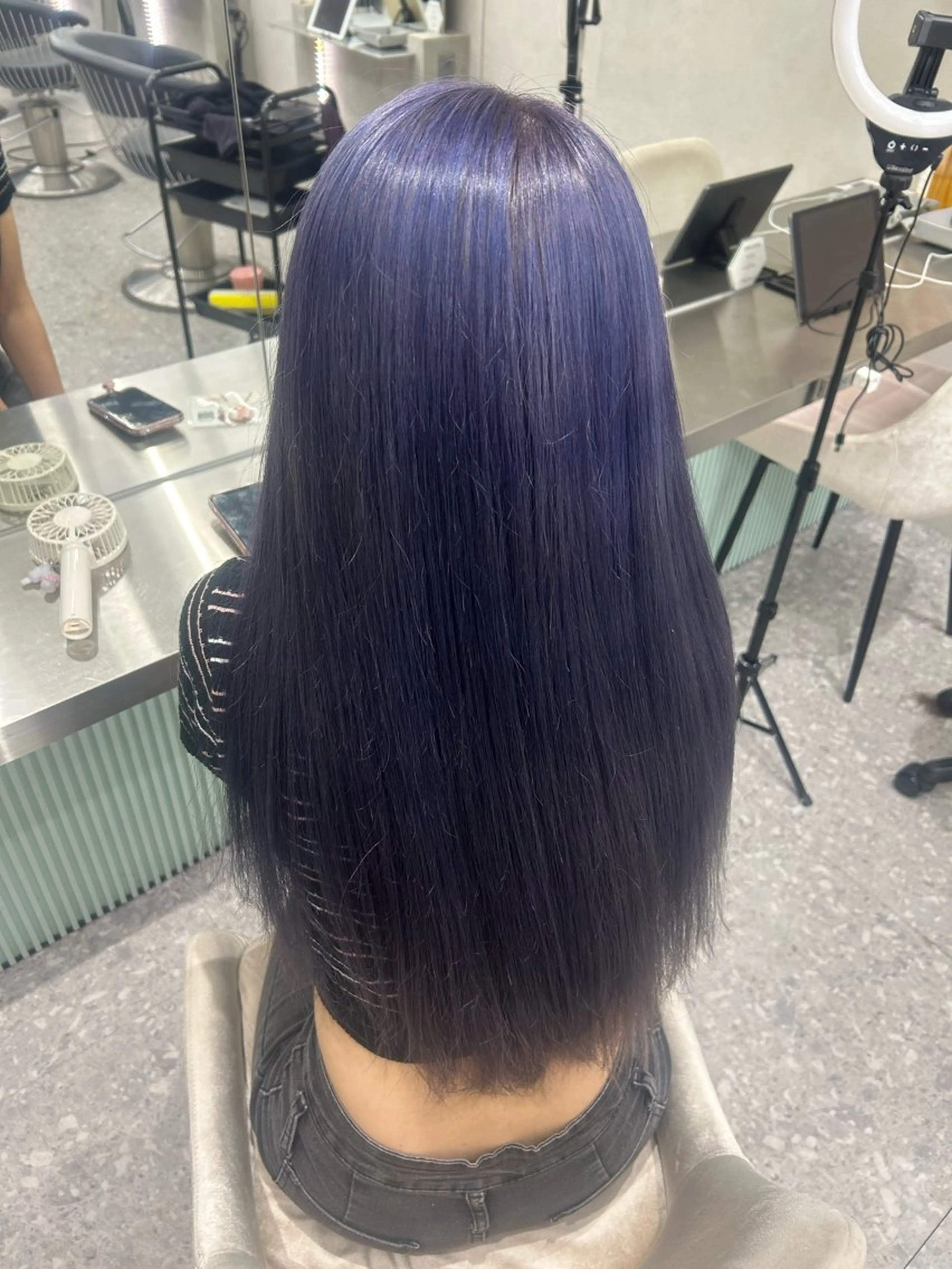 カラー ヘアカラー Lond mare所属・あ い か 🎀 レイヤーカットのヘアスタイル