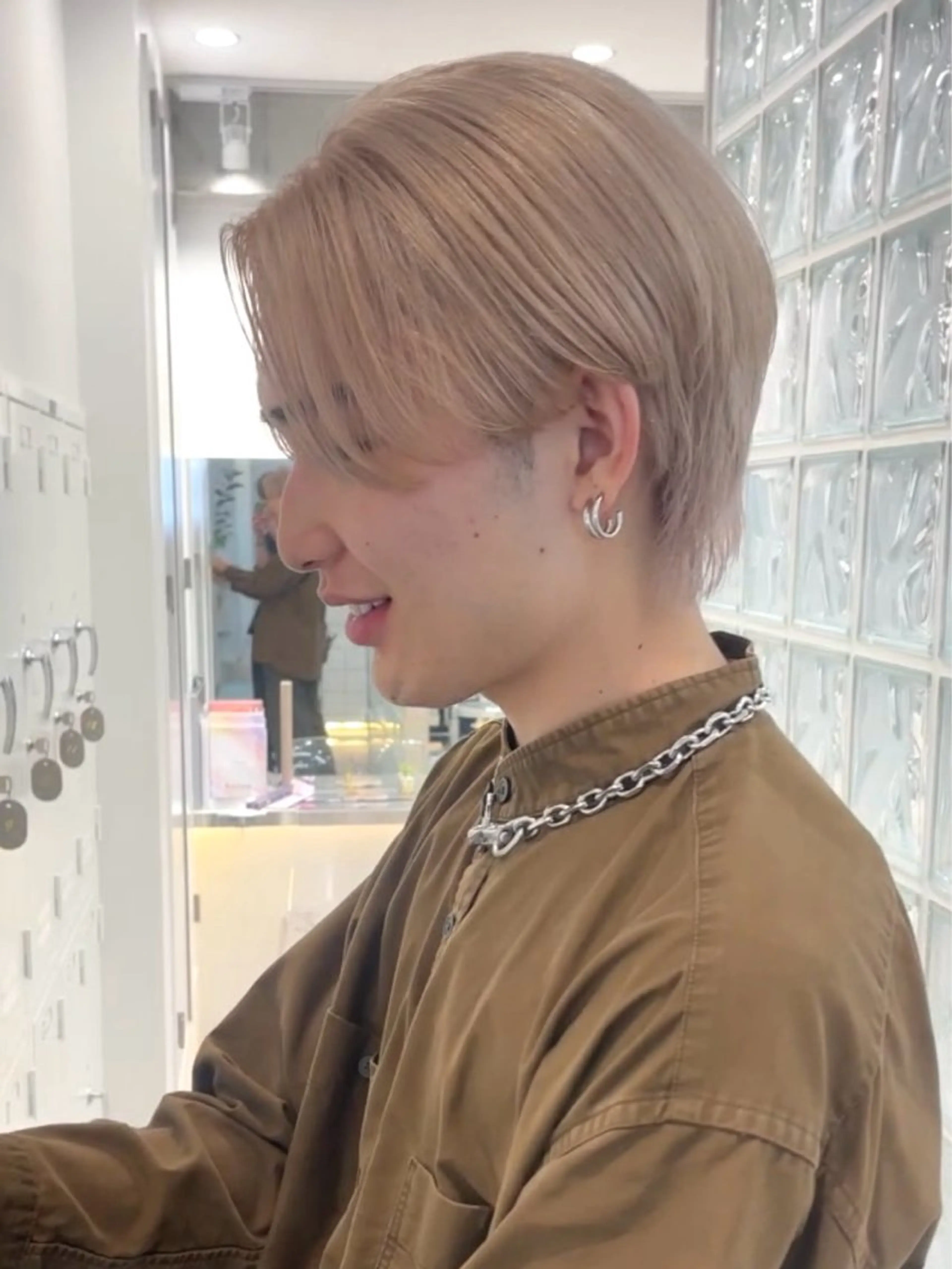 ショート メンズ センターパート メンズウルフカット ウルフカット Cinq所属・ハイライト🌟/ ボブ/豊田のヘアスタイル