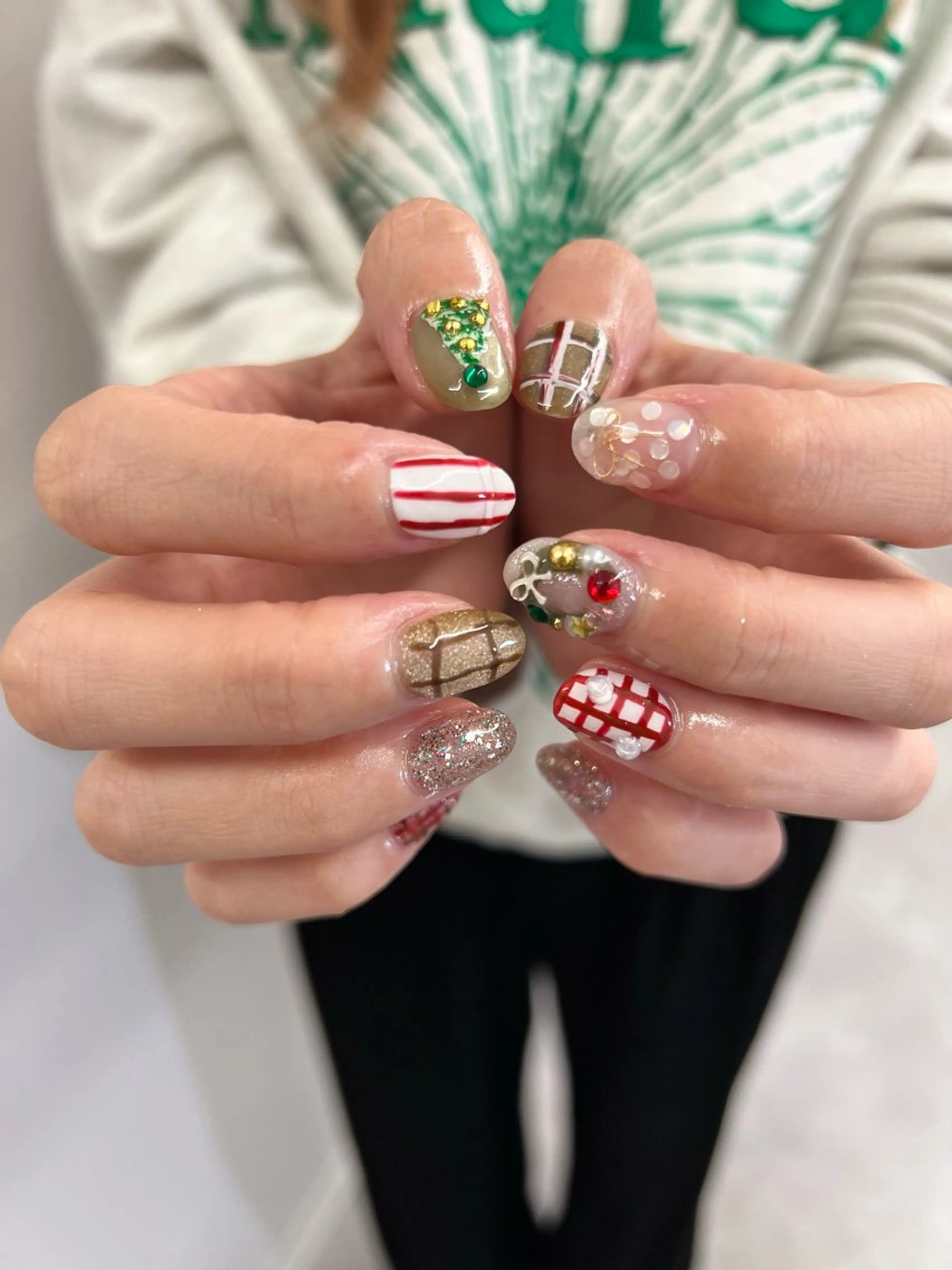 ネイル フレンチネイル ジェルネイル マグネットネイル ニュアンスネイル パラジェル ハンドネイル ハンドケア Bana_ Nailのその他イメージ