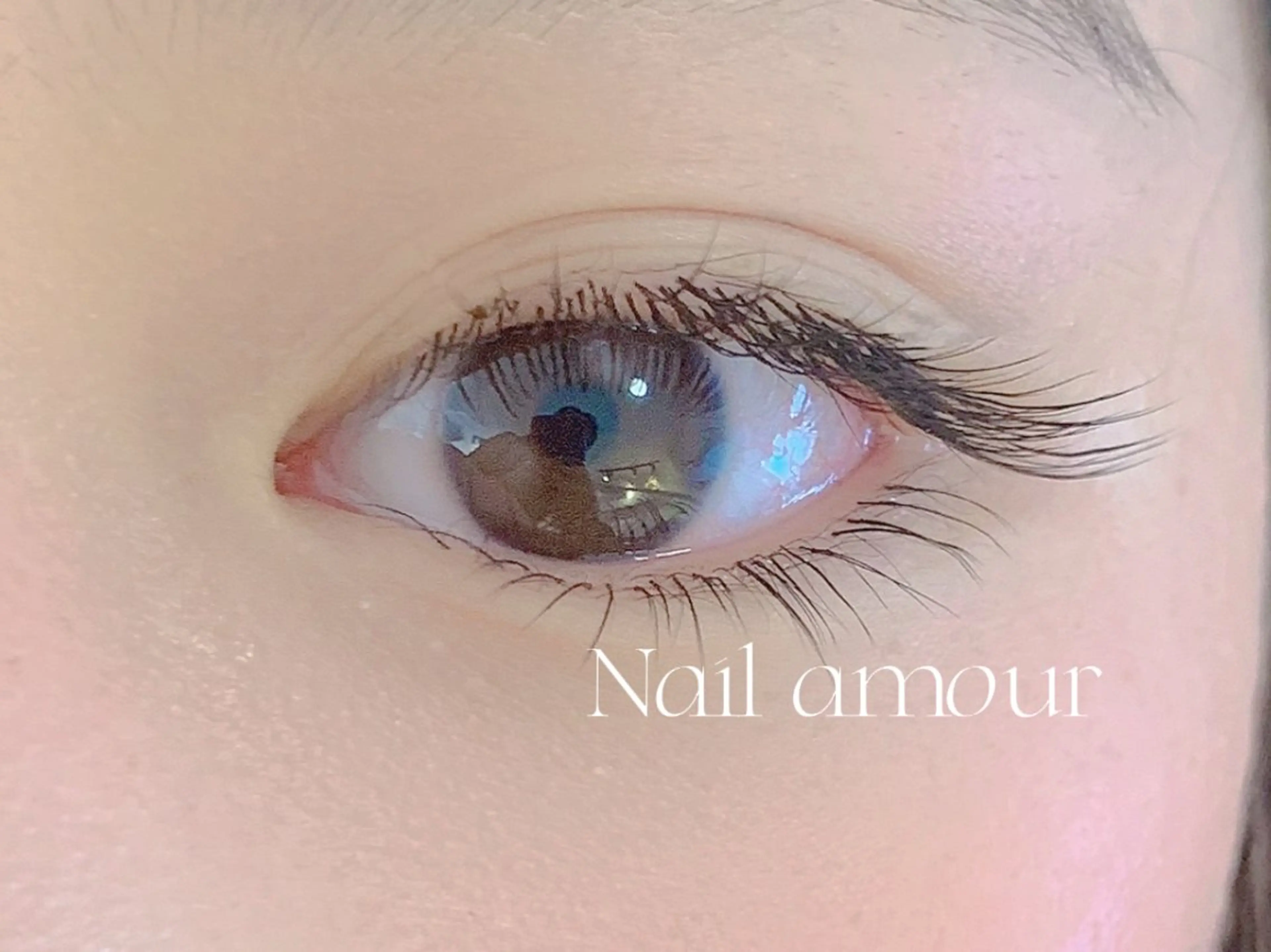 マツエク・マツパ ナチュラル マツエク Amour Eyelash所属・Amour Eyelashのネイルデザイン