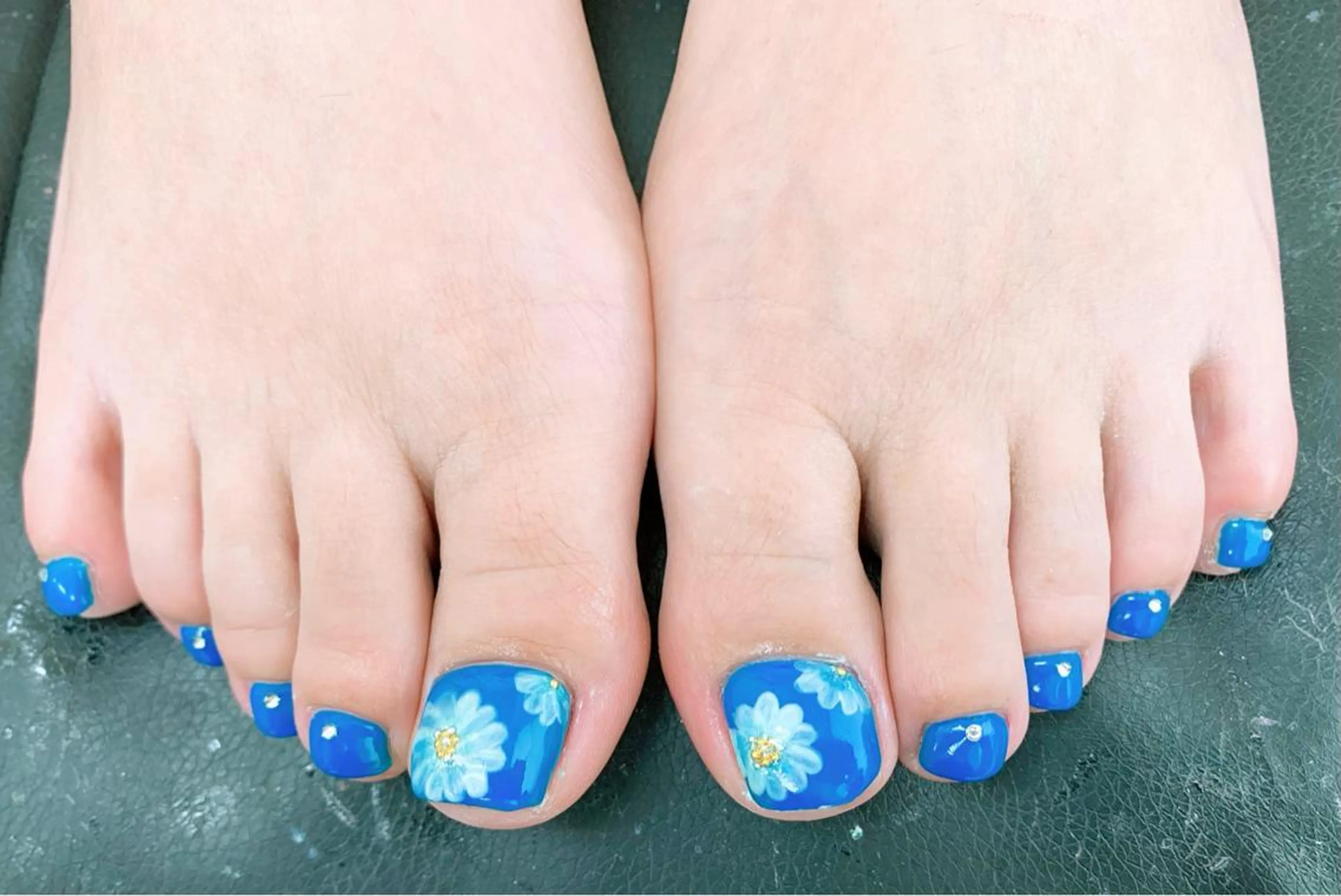 ネイル ⭐︎休業中の練習⭐︎ JNA認定講師髙橋のネイルデザイン