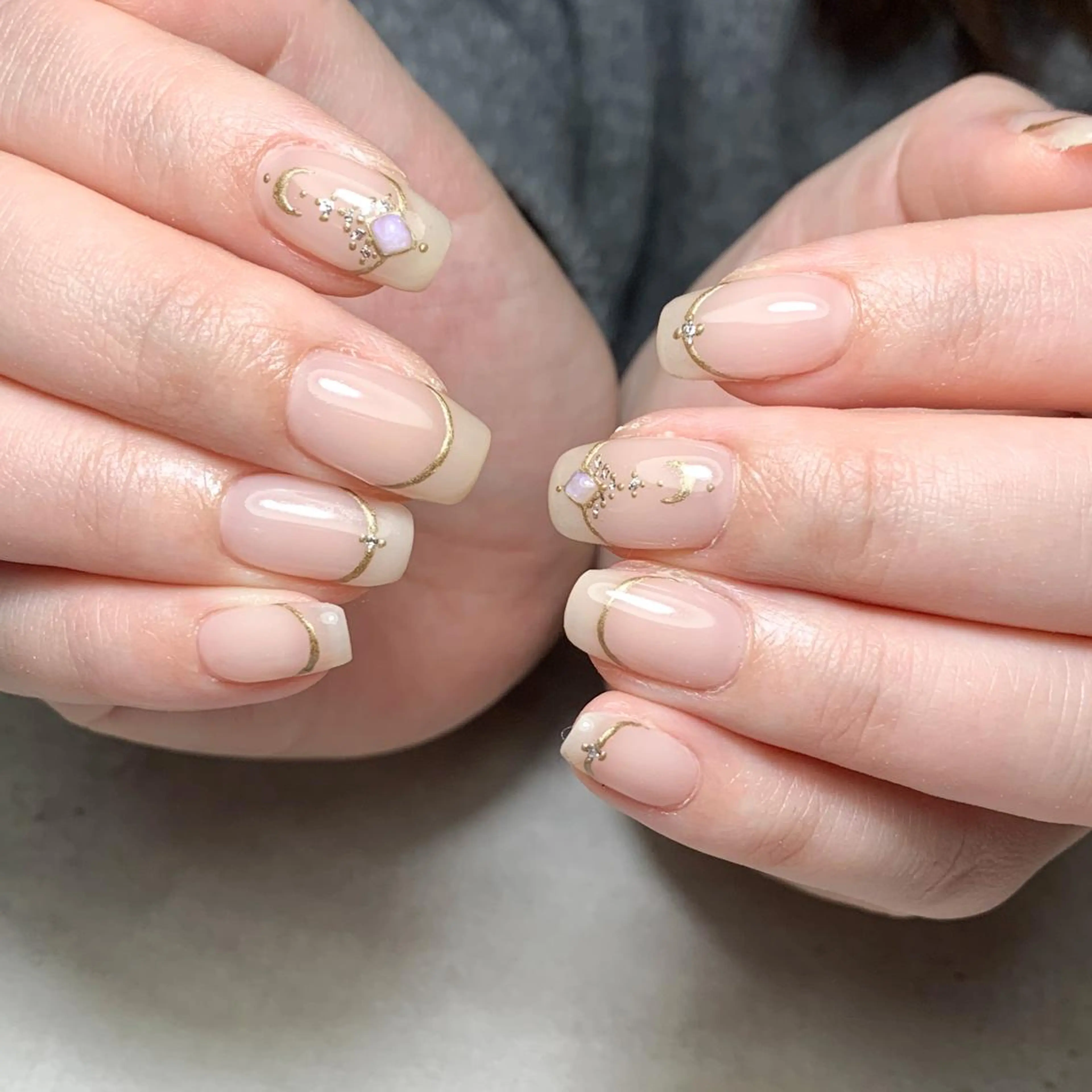 ネイル atelier　FIORITURA所属・FIORITURA aiのネイルデザイン