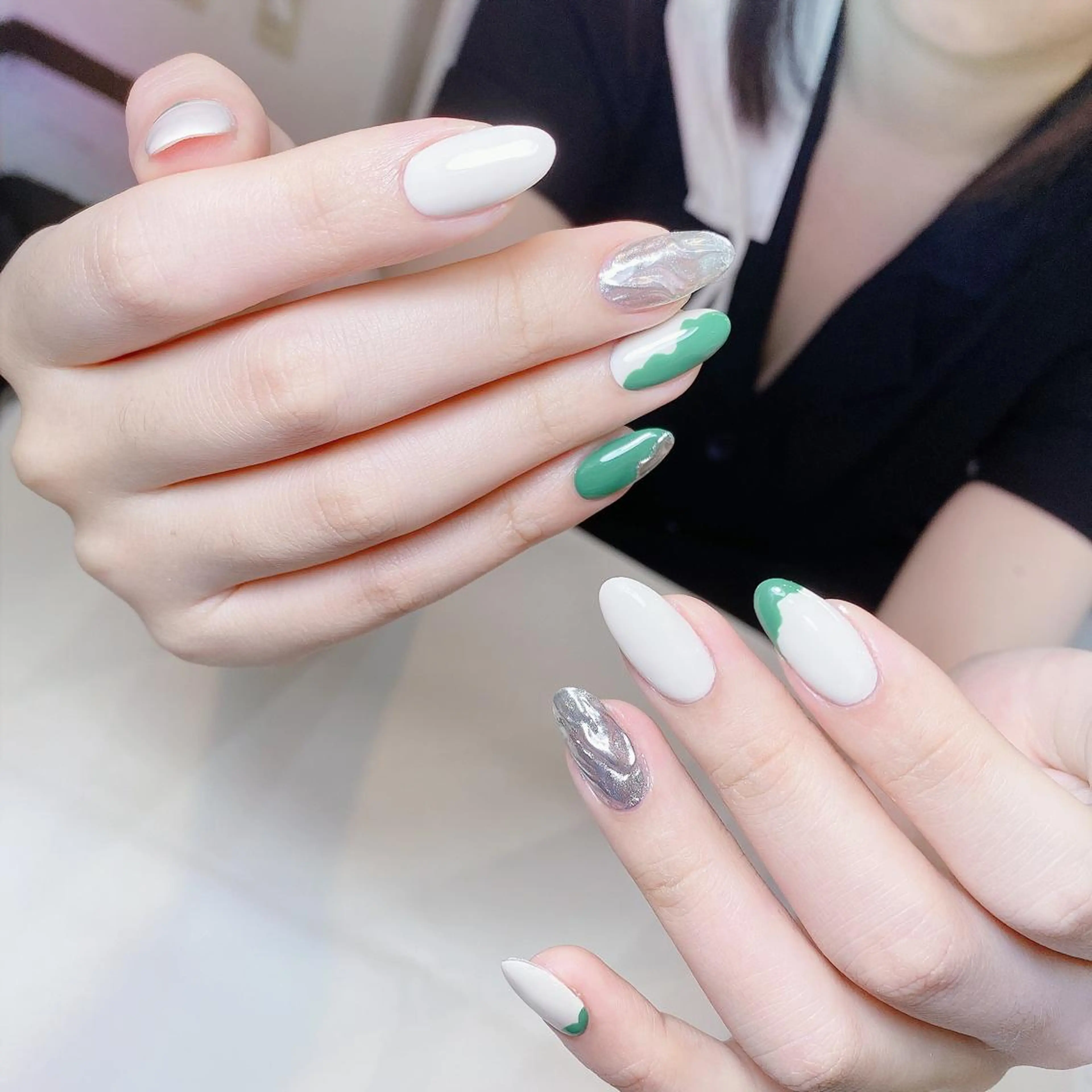 ネイル ネイルサロン 9Carats神田のネイルデザイン