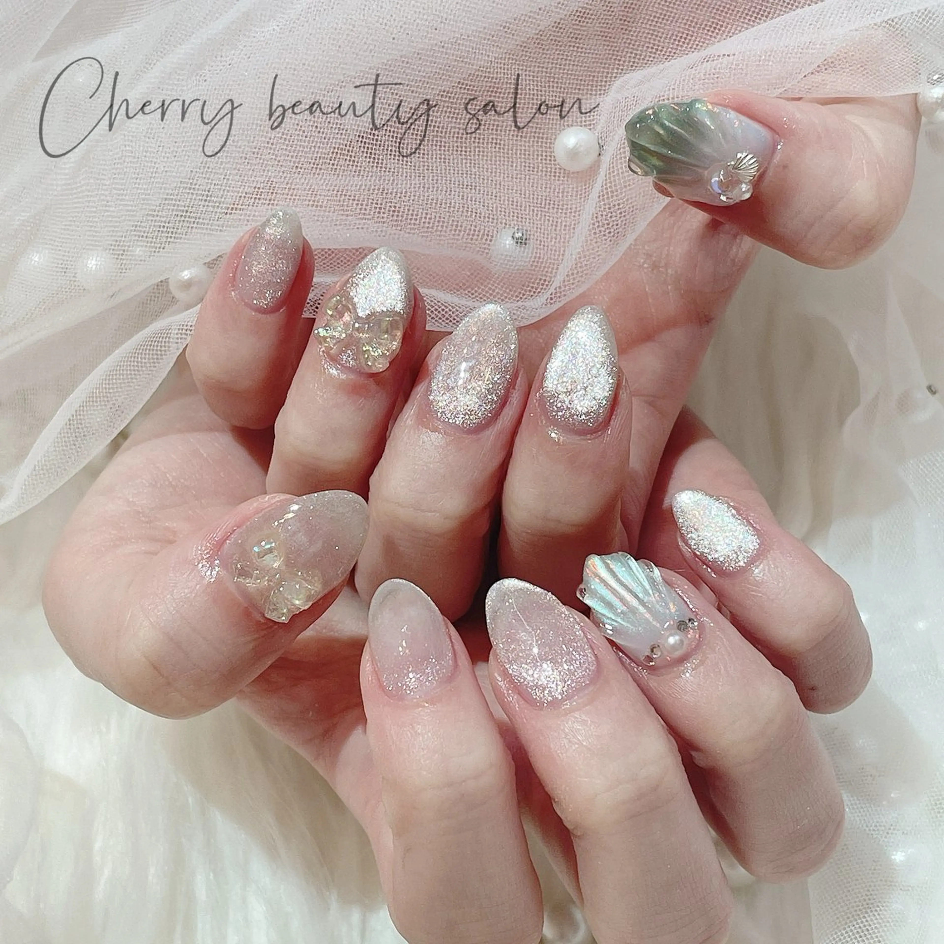 ネイル アートネイル フットネイル ジェルネイル キラキラネイル 韓国ネイル SAKURA 🍒のネイルデザイン