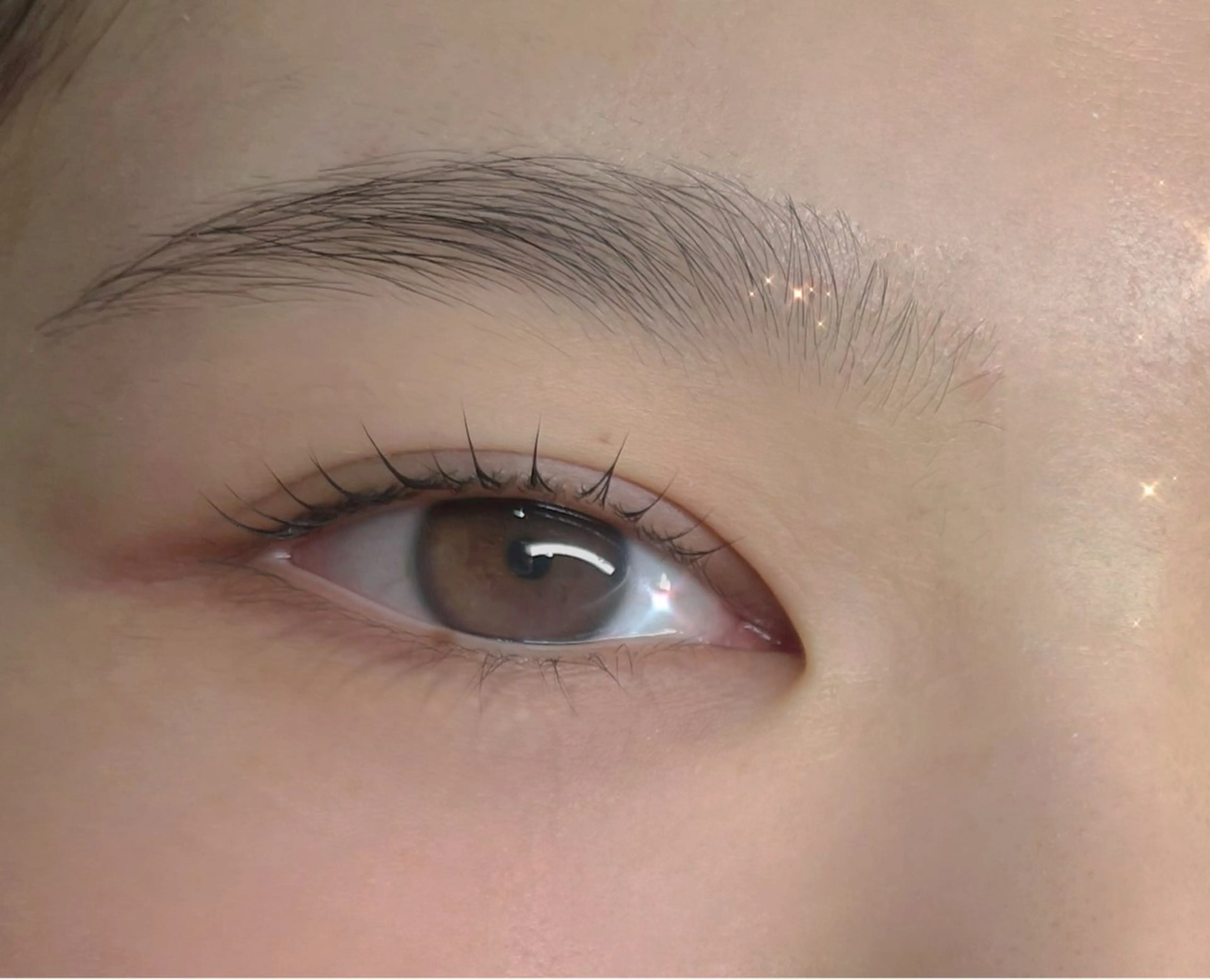 朝のメイク時短💄✨まつ毛パーマ✖️ナチュラル眉ワックス（カット間引き無し）の写真