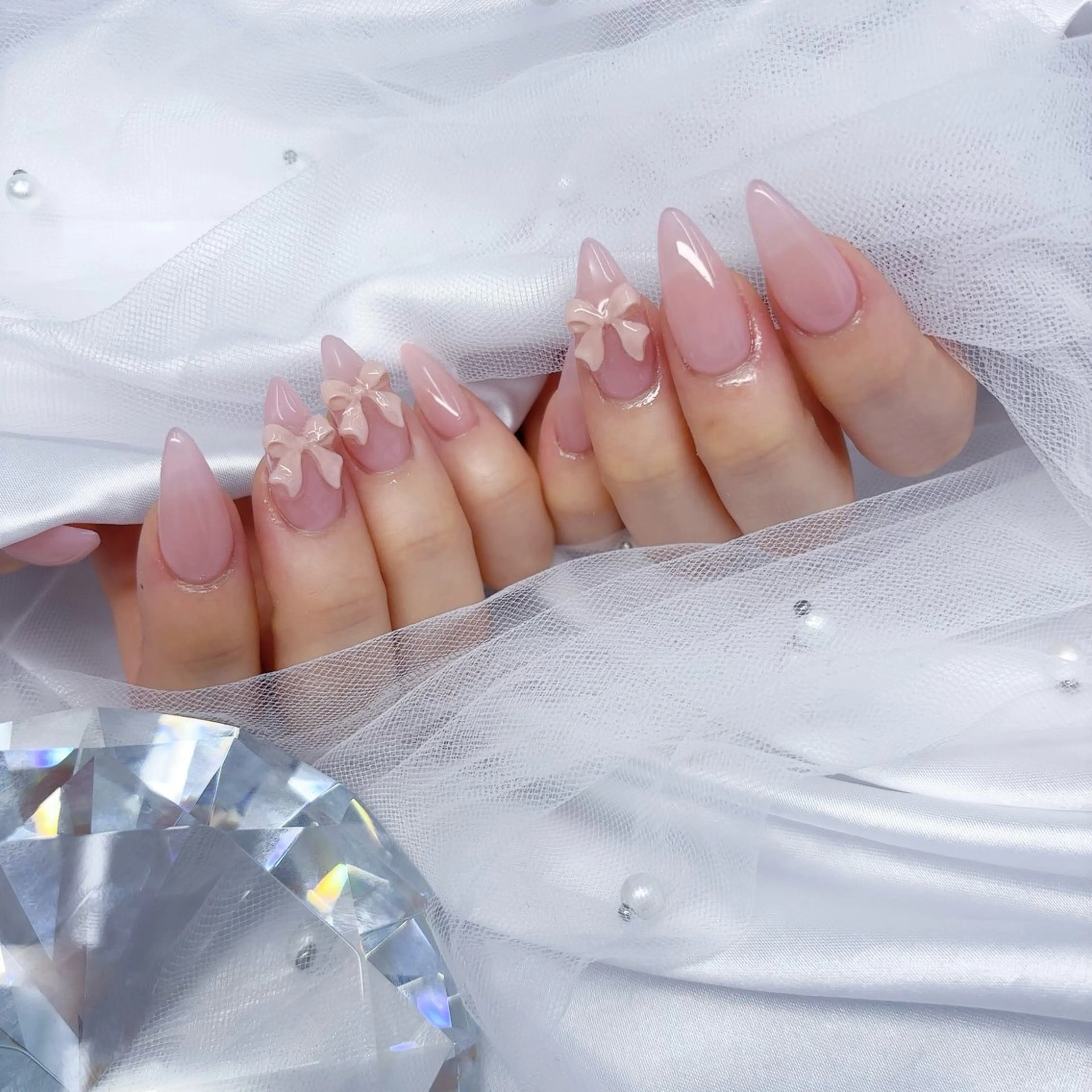 ネイル オーロラネイル フットネイル フレンチネイル ガラスフレンチ 氷ネイル・うるうるネイル ハンドネイル Lance nailのネイルデザイン